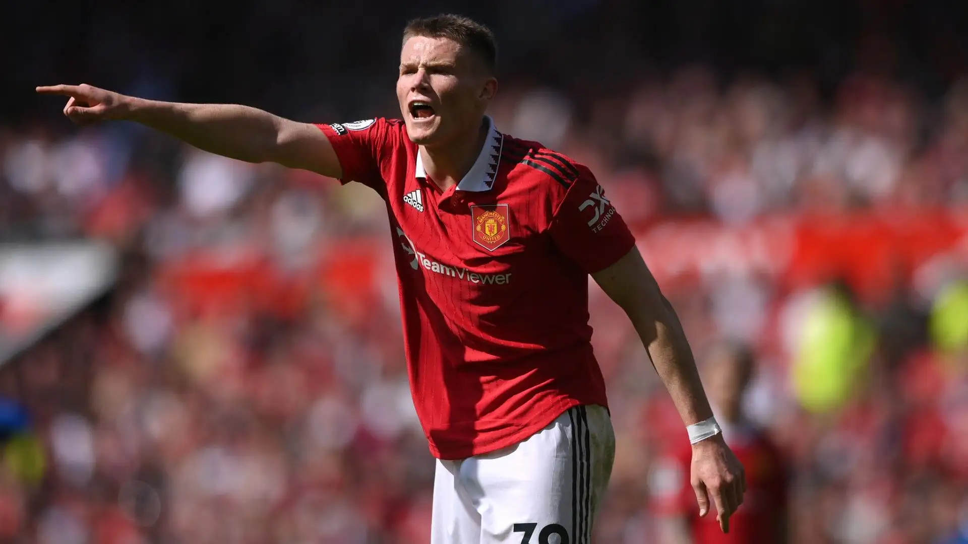 Scott McTominay: cresciuto proprio nel Manchester United, in estate per la giusta offerta il club lo lascerà partire. Ci sono numerosi club interessati