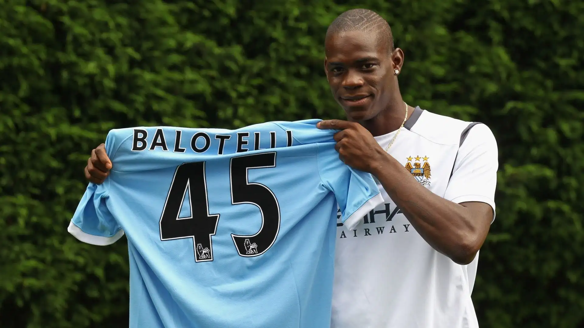 Il Manchester City ha comprato Balotelli nel 2010 per circa 30 milioni di euro