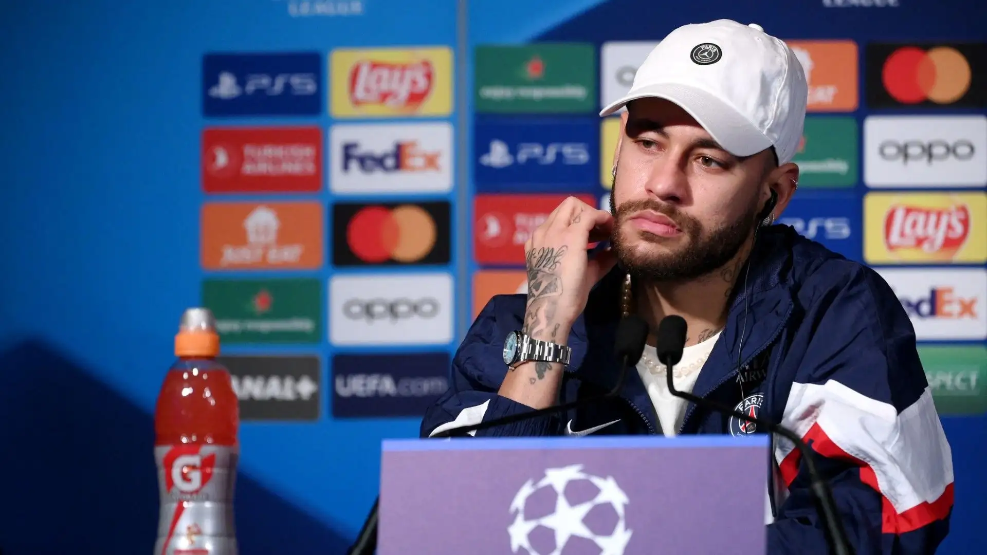 Neymar ha un contratto con il Paris Saint Germain fino al 2025 ma potrebbe decidere di trasferirsi prima della scadenza