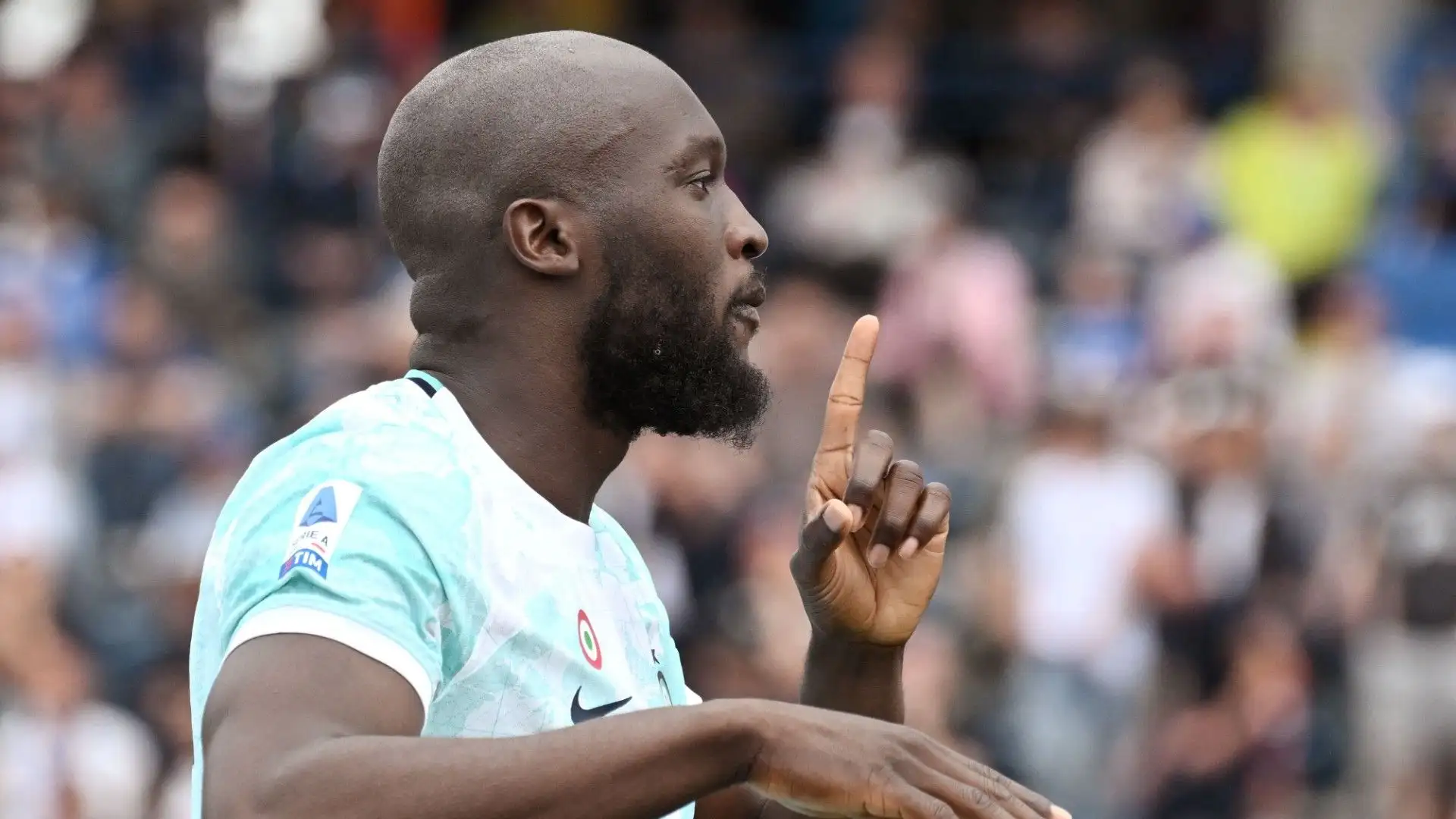 Romelu Lukaku dopo il gol si è portato il dito vicino alla bocca come a zittire qualcuno