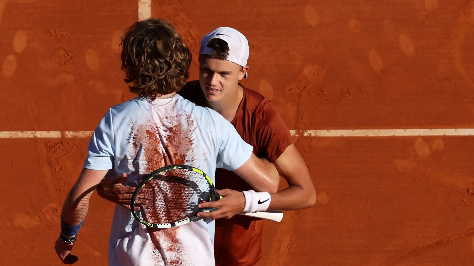 Rublev ha battuto Holger Rune al termine di una finale molto combattuta