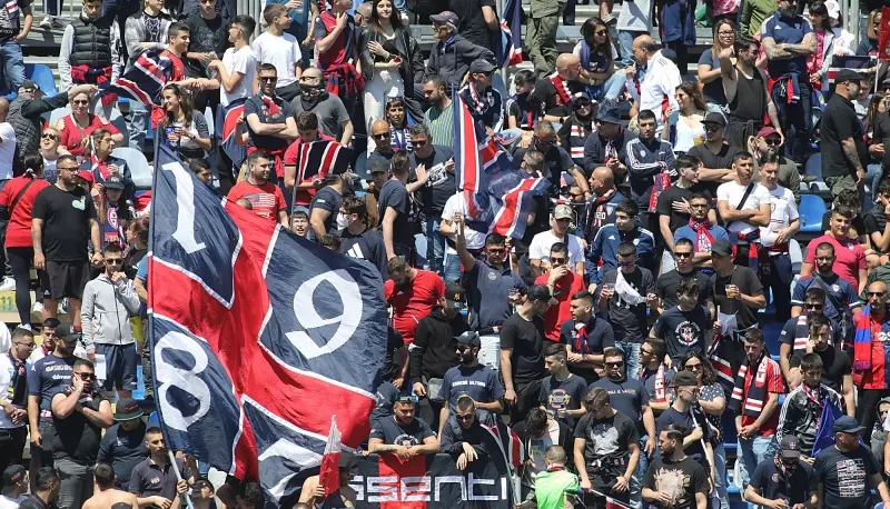 Serie B: riparte il Cagliari, Spal e Perugia si inguaiano a vicenda