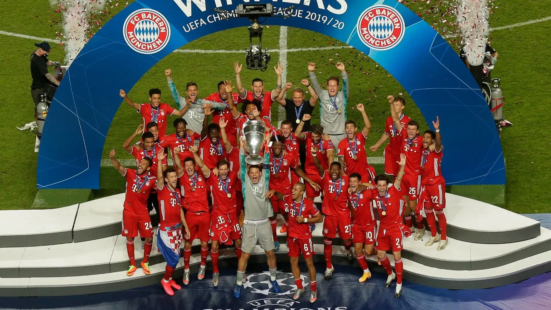 Solo 2 squadre al mondo hanno realizzato per 2 volte il Triplete: Bayern Monaco (2013 e 2020) e Barcellona (2009 e 2015)

