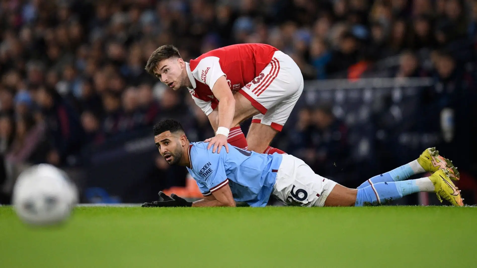 Newcastle, Aston Villa e Manchester City si sfidano per Kieran Tierney