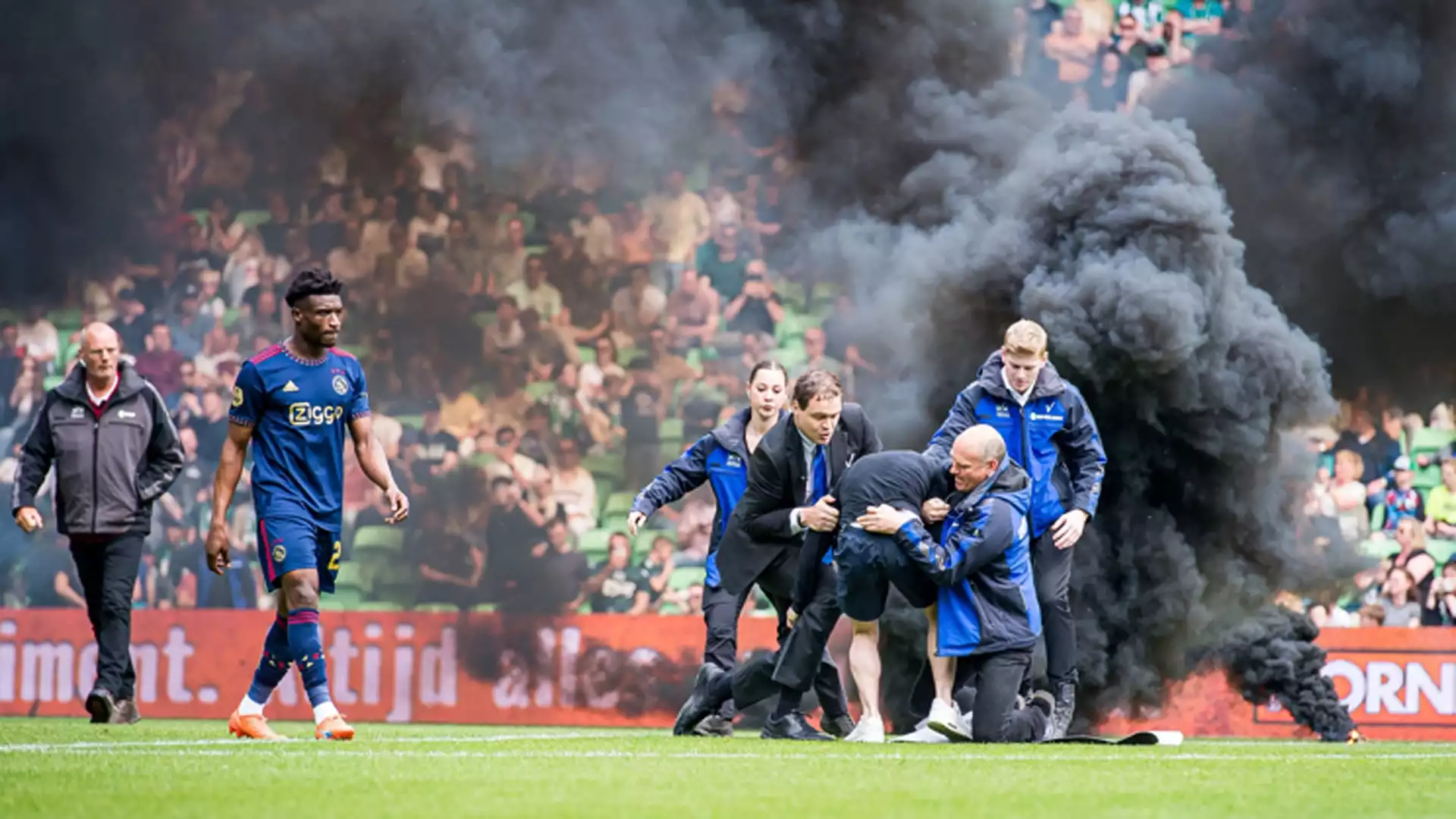 Follia a Groningen, la gara con l’Ajax non dura neanche dieci minuti