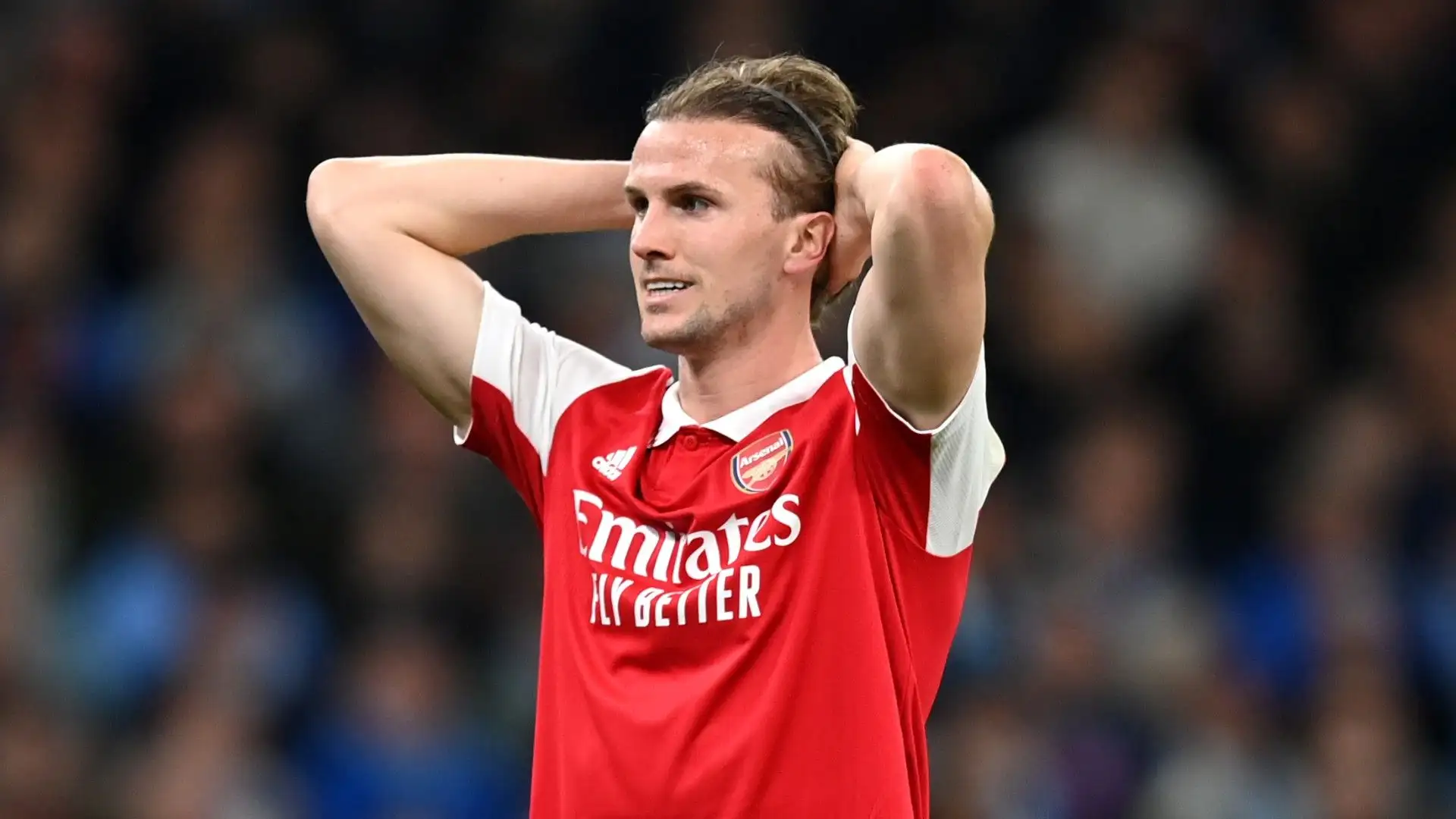 Rob Holding: il difensore è ai margini del progetto del club, con ogni probabilità si trasferirà
