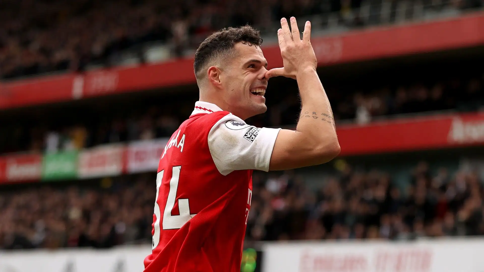 Granit Xhaka: il centrocampista non rientra nei piani di Arteta e potrebbe trasferirsi al Bayer Leverkusen
