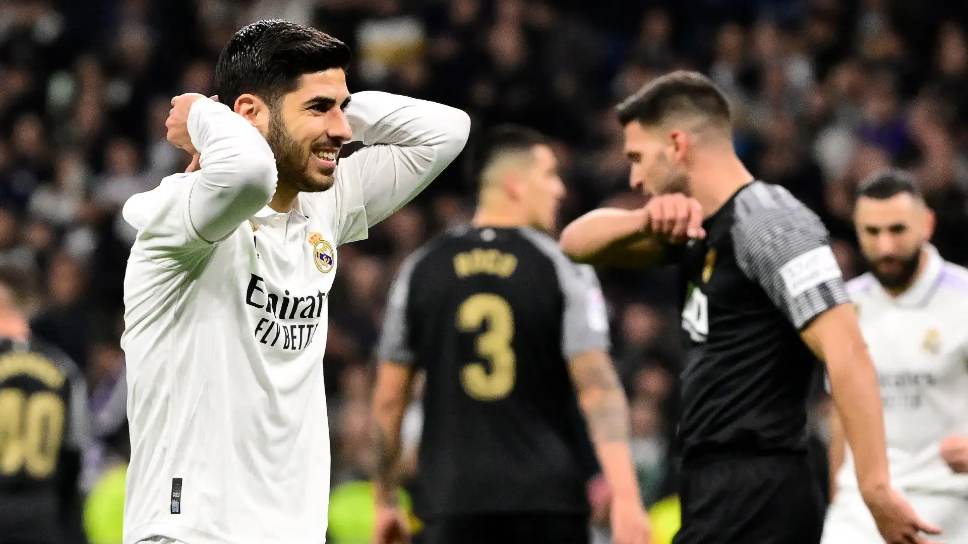 Durante la sua carriera Asensio ha vinto tre campionati spagnoli, tre supercoppe spagnole, tre Champions League, tre Supercoppe UEFA e quattro Mondiali per club