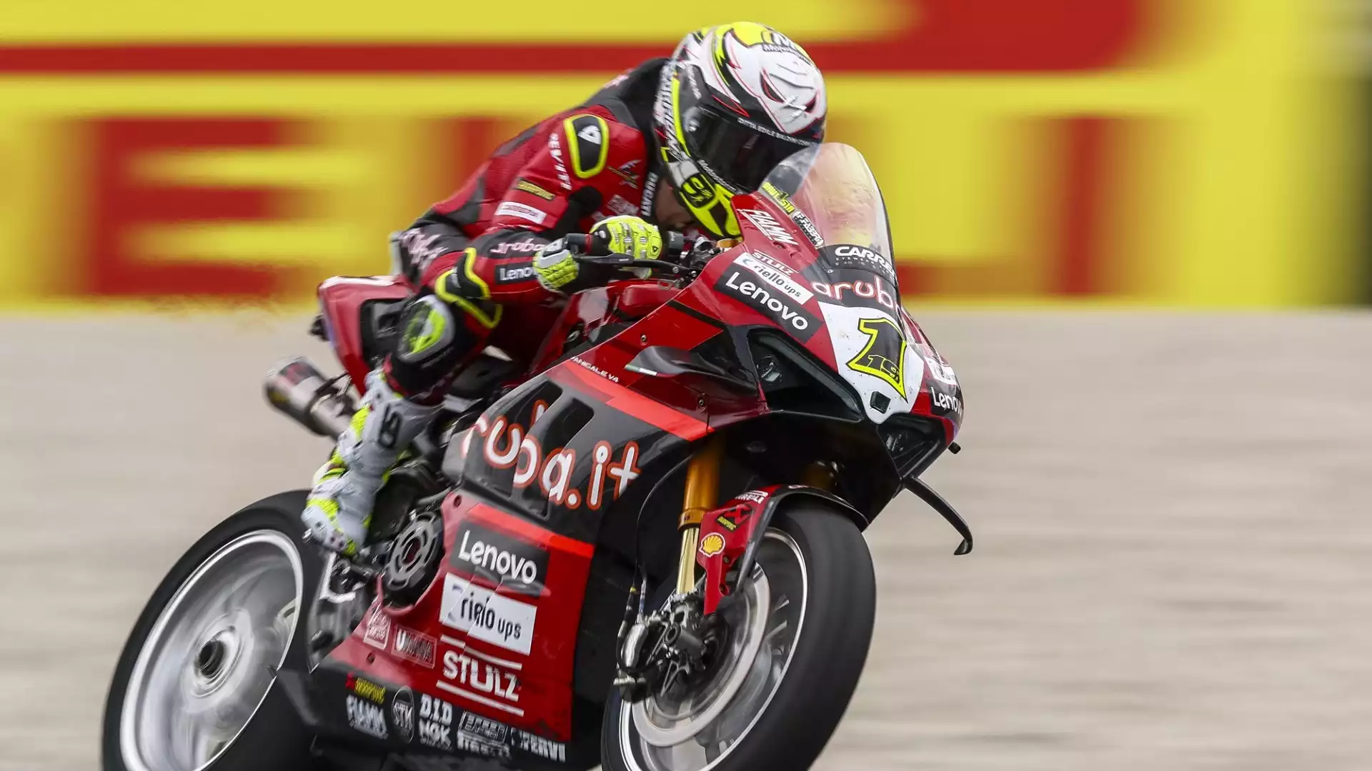 Superbike, Catalogna: dominio di Alvaro Bautista e Ducati in gara-1