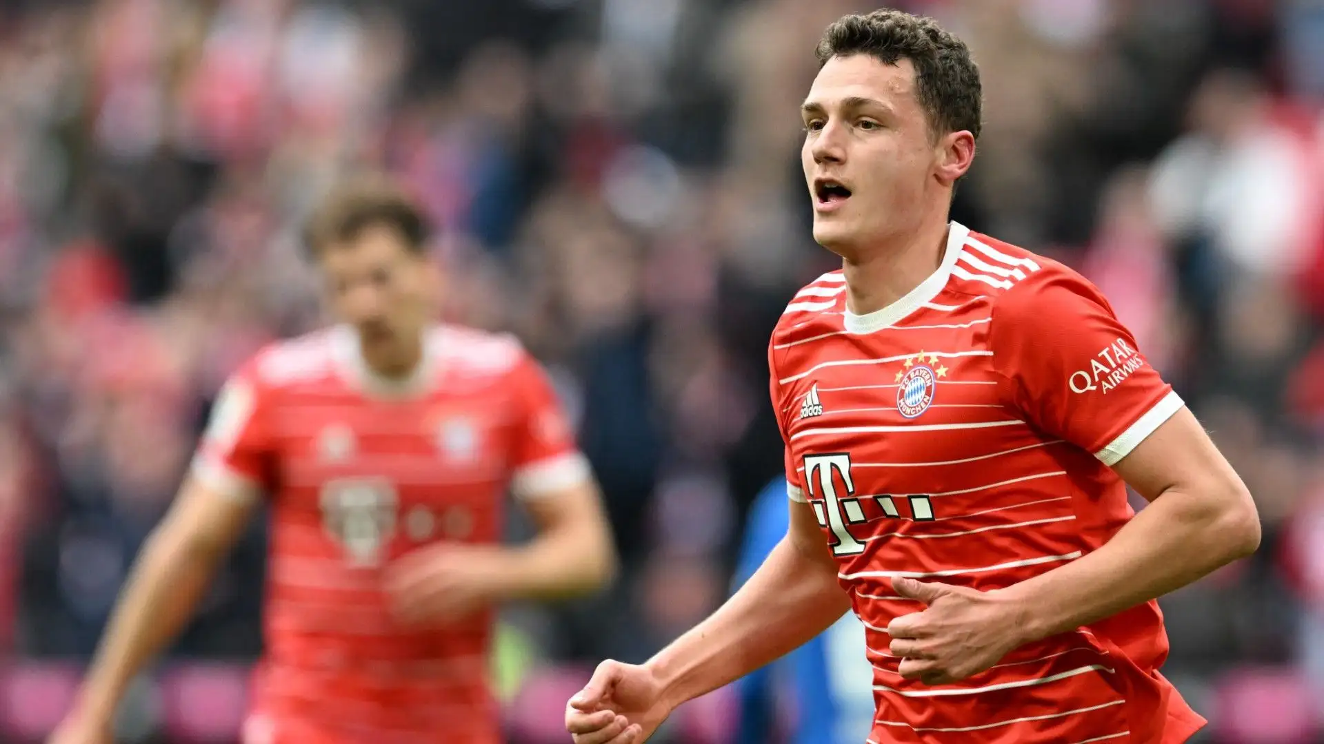 Benjamin Pavard vuole provare una nuova esperienza lontano dalla Germania e avrebbe già parlato con la dirigenza