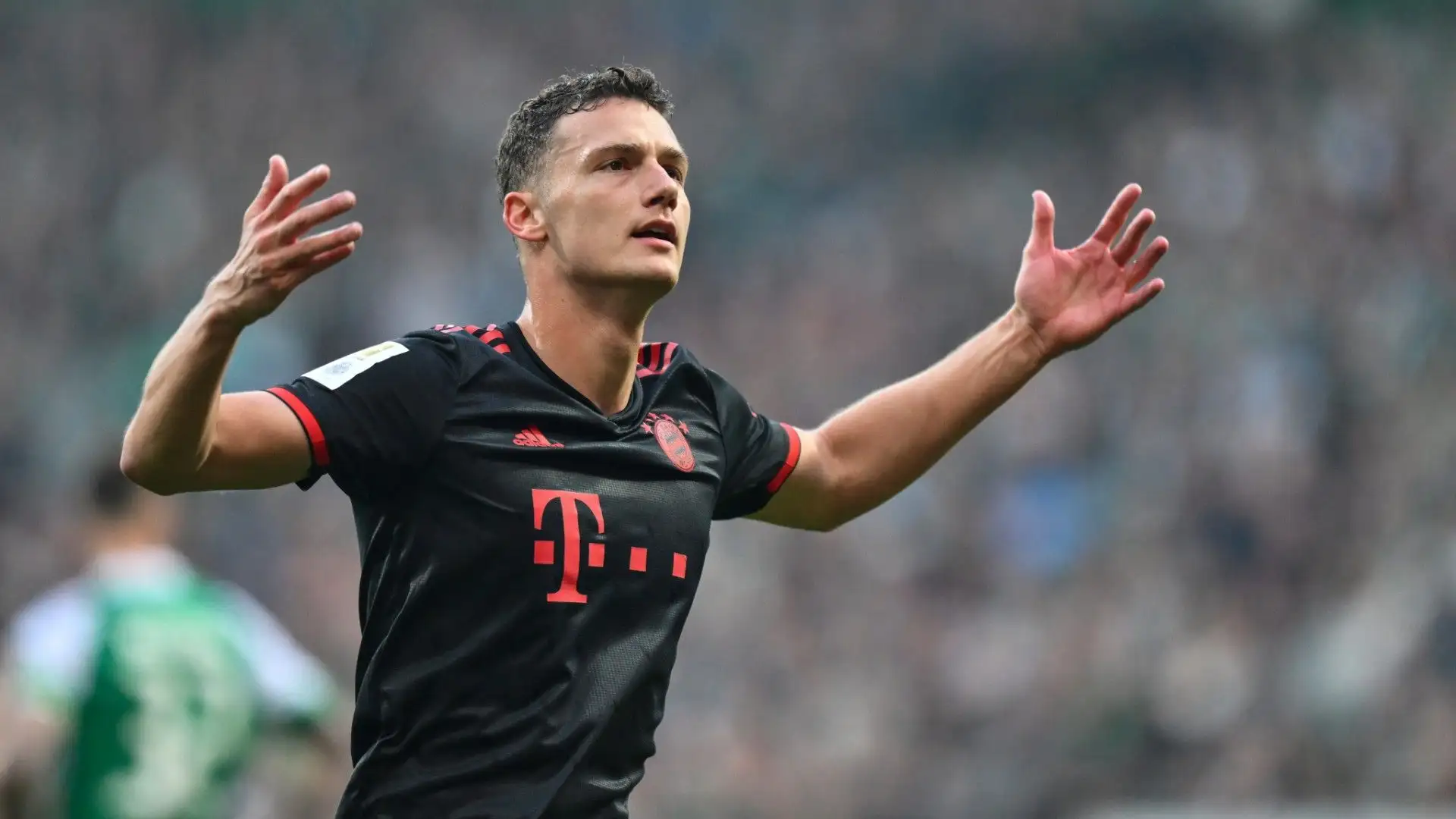 Pavard ha un contratto con il Bayern Monaco fino al 2024 e, per evitare di perderlo gratis l'anno prossimo, lo venderanno quest'anno