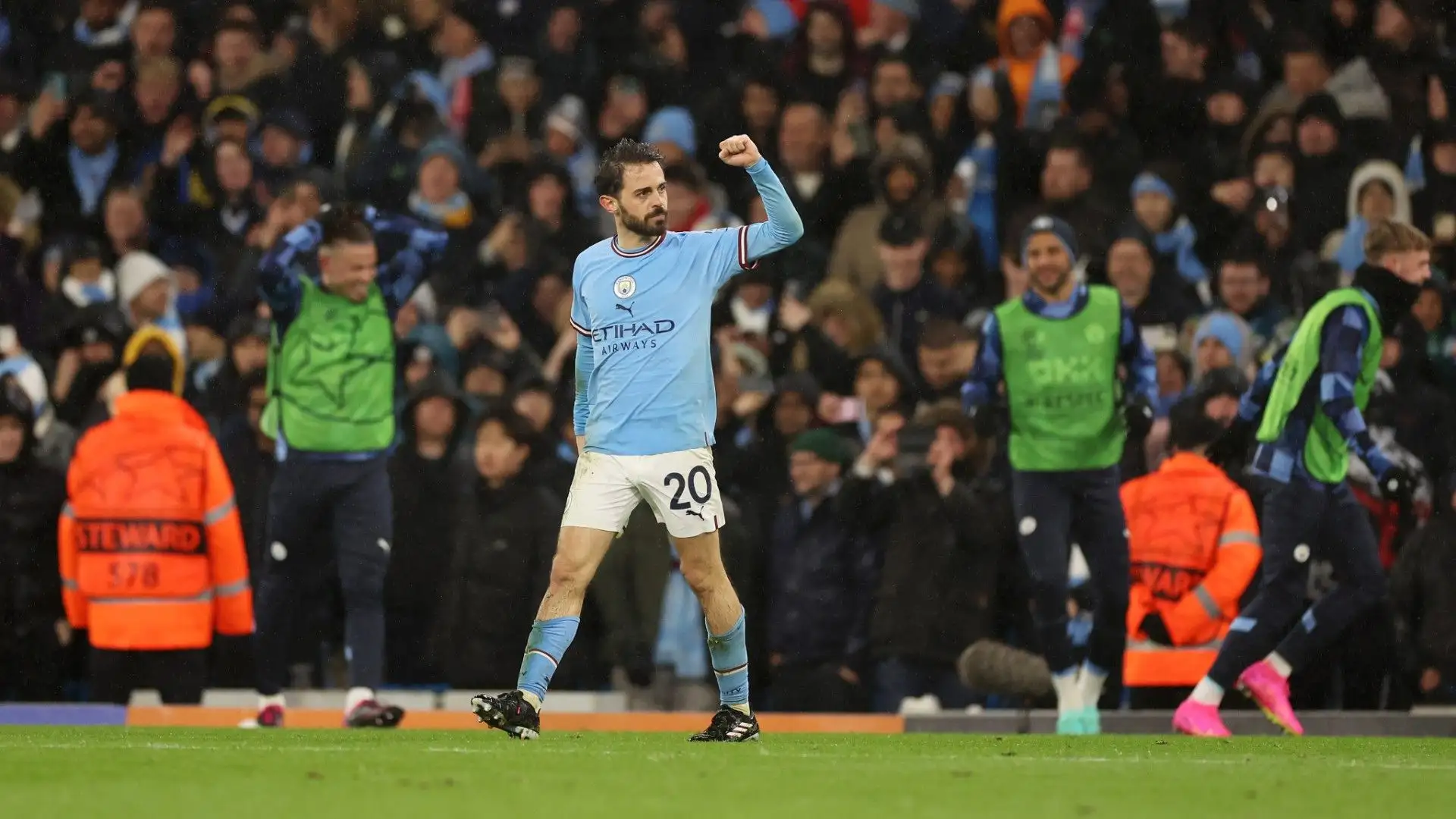 Il club francese dovrà sostituire Leo Messi e potrebbe farlo ingaggiando proprio Bernardo Silva