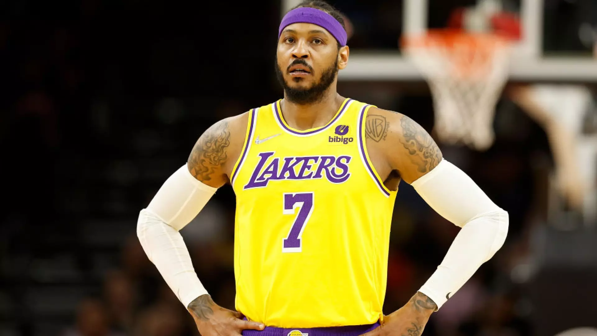 NBA, Carmelo Anthony annuncia il ritiro