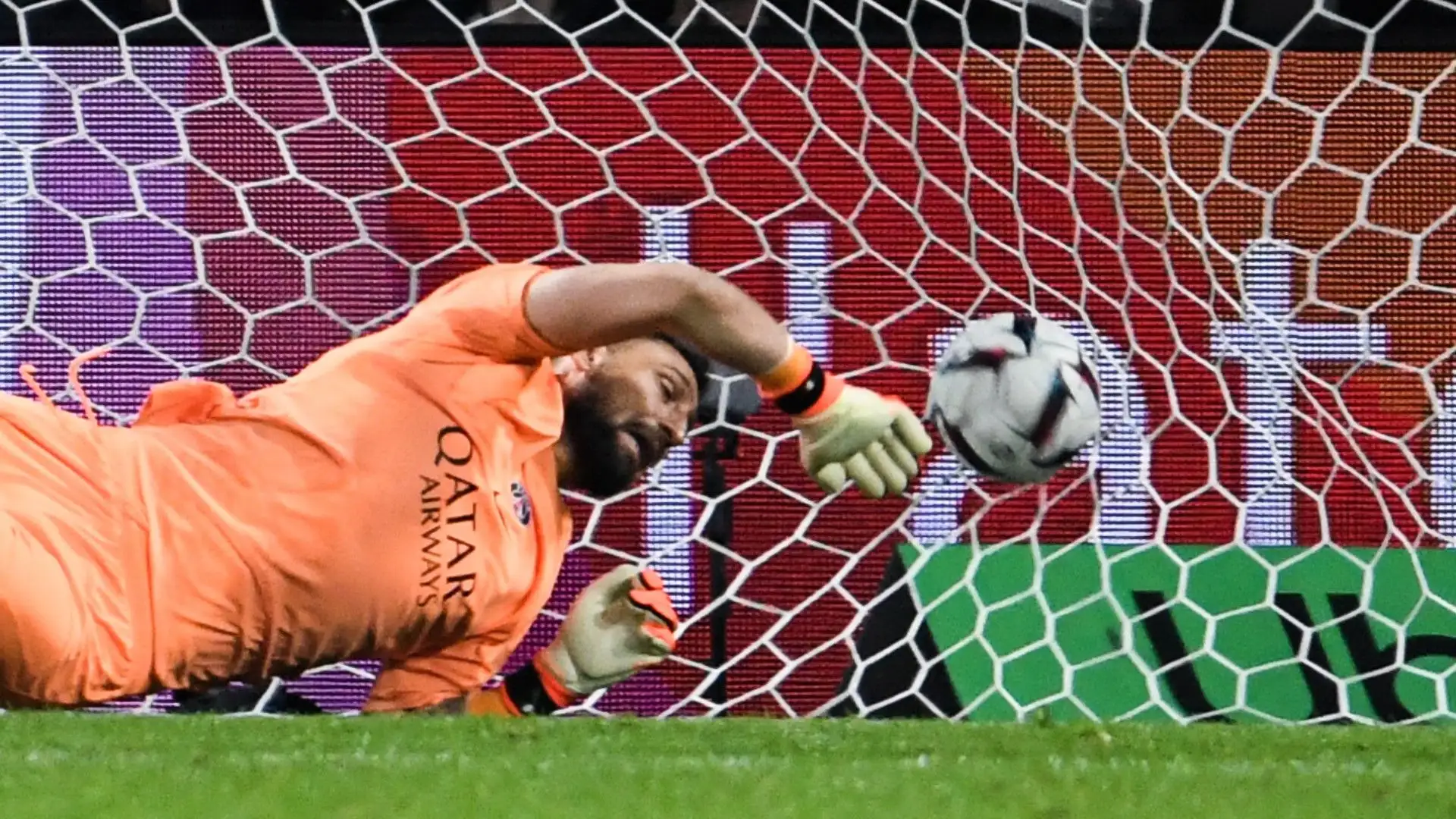 In questa stagione Donnarumma ha alternato grandi parate a prestazioni discutibili