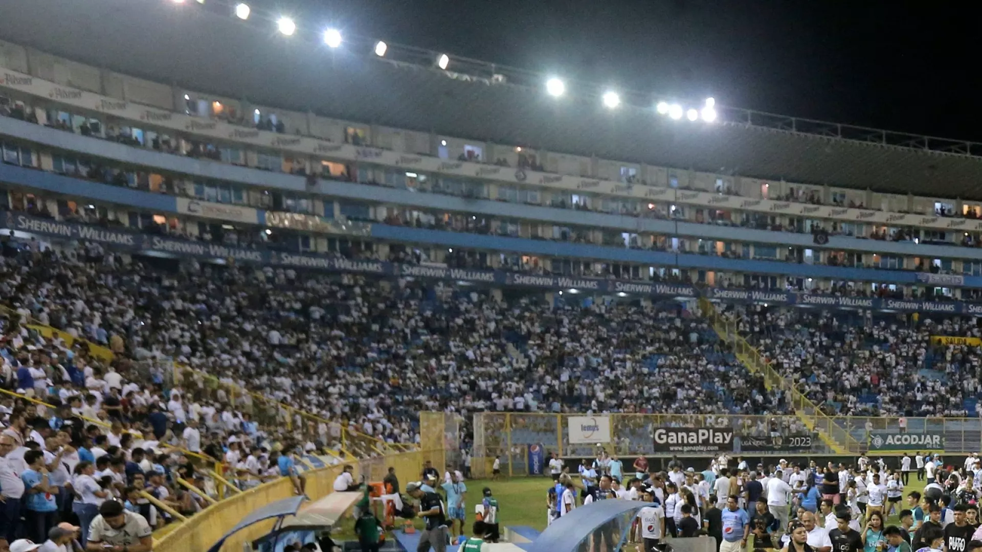 El Salvador, tragedia allo stadio: almeno dodici morti