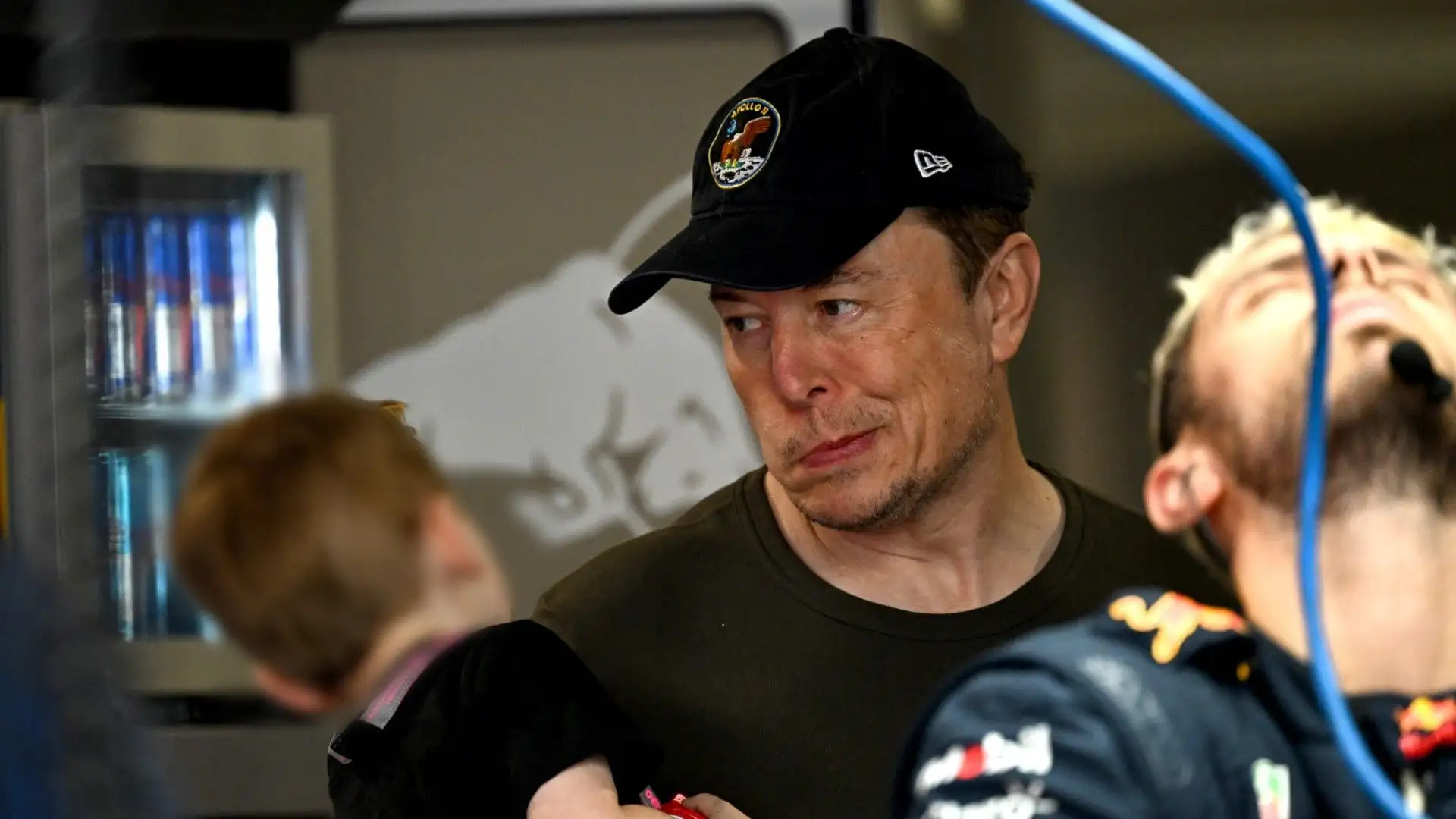 Ecco Elon Musk in Red Bull