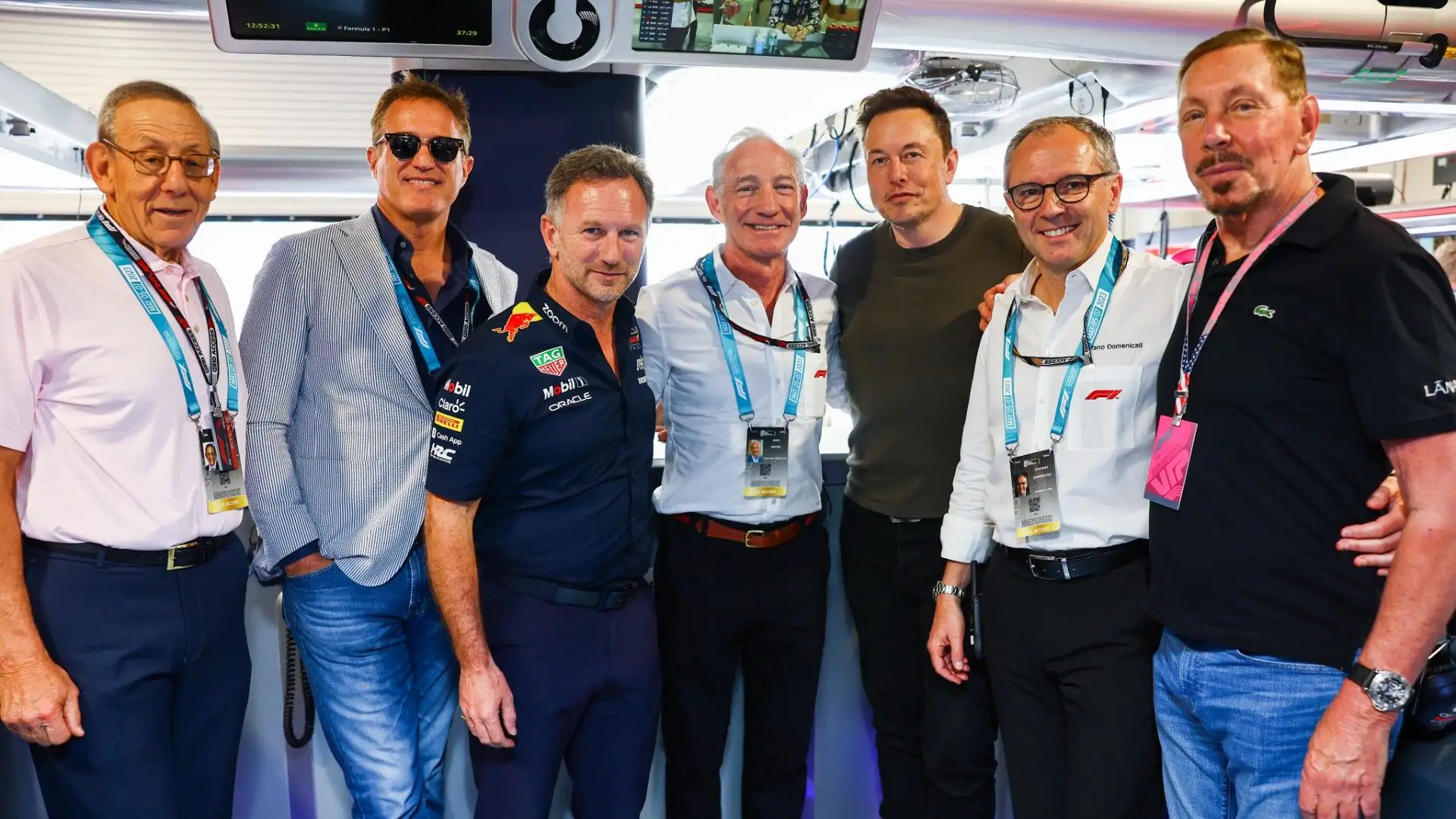 Una foto di gruppo