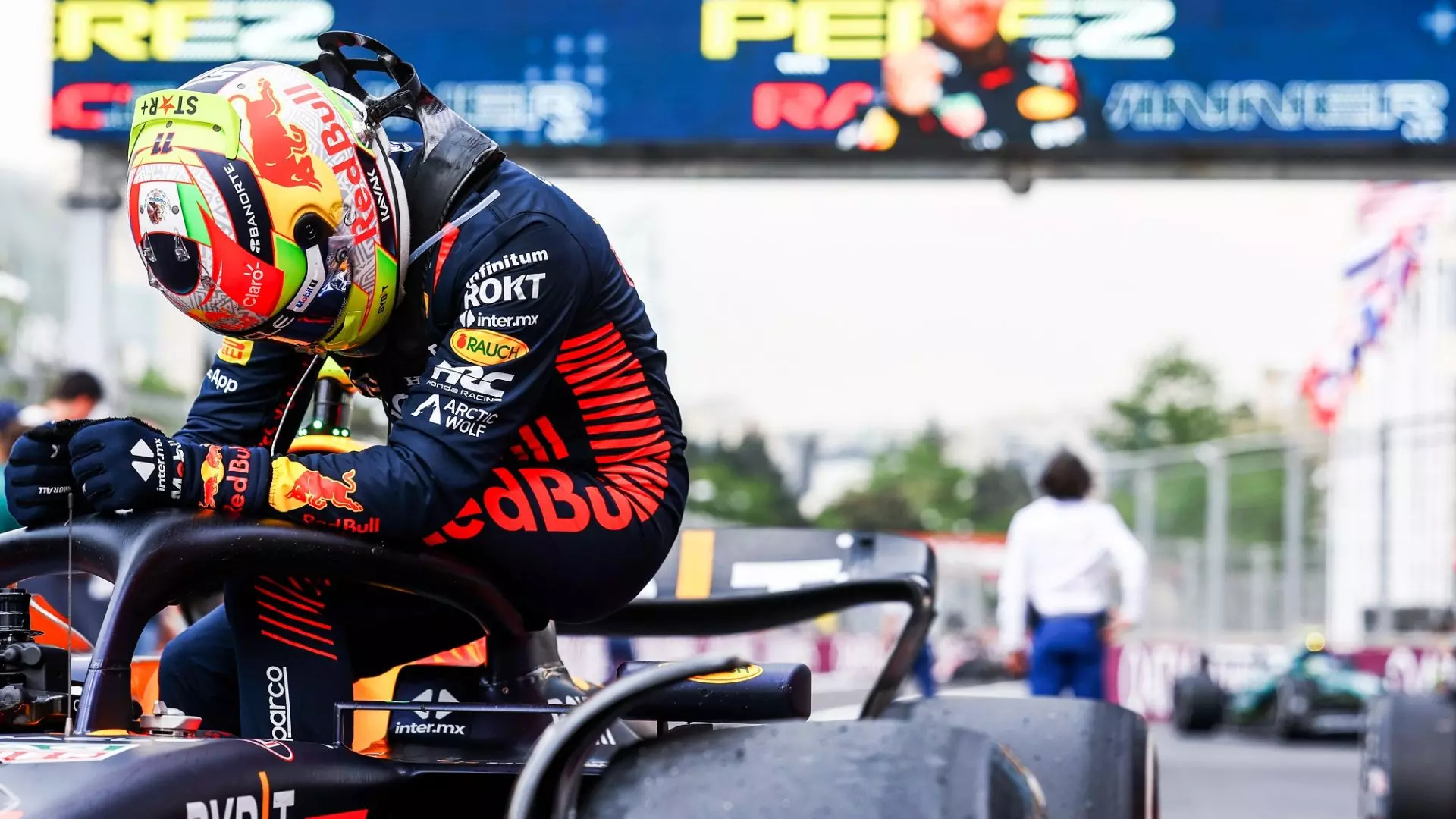 Red Bull, Helmut Marko si coccola Sergio Perez