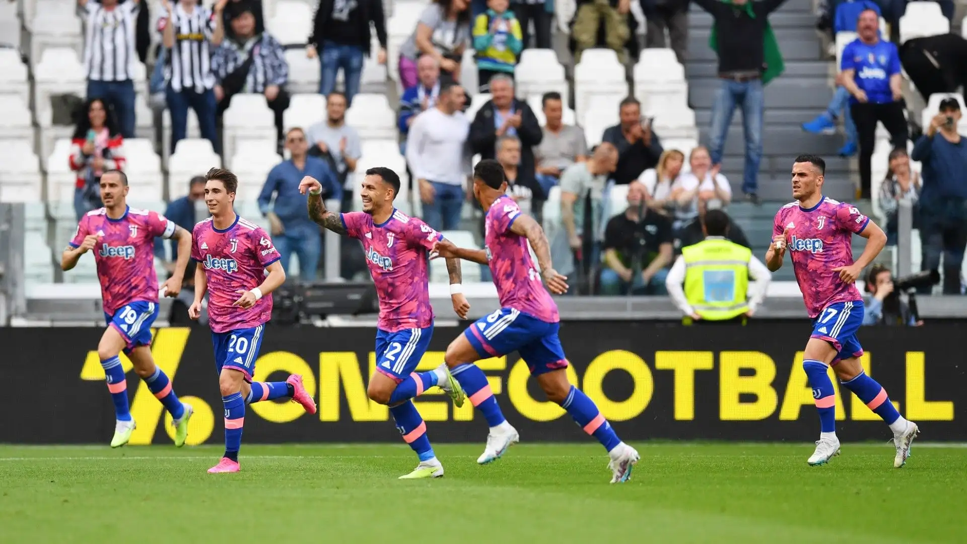 Il centrocampista argentino ha segnato il primo gol per la Juventus
