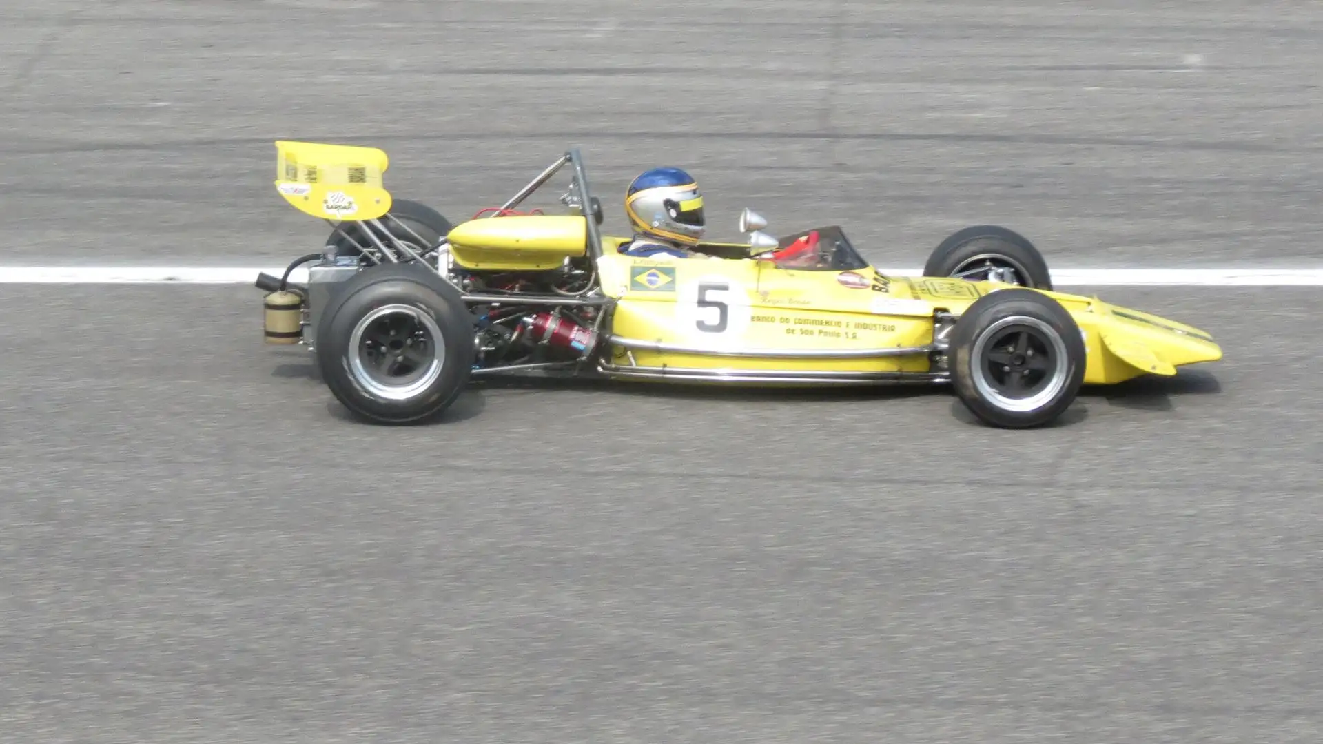 La formula 2 si basava sulla combinazione tra una monoscocca e due sezioni tubolari