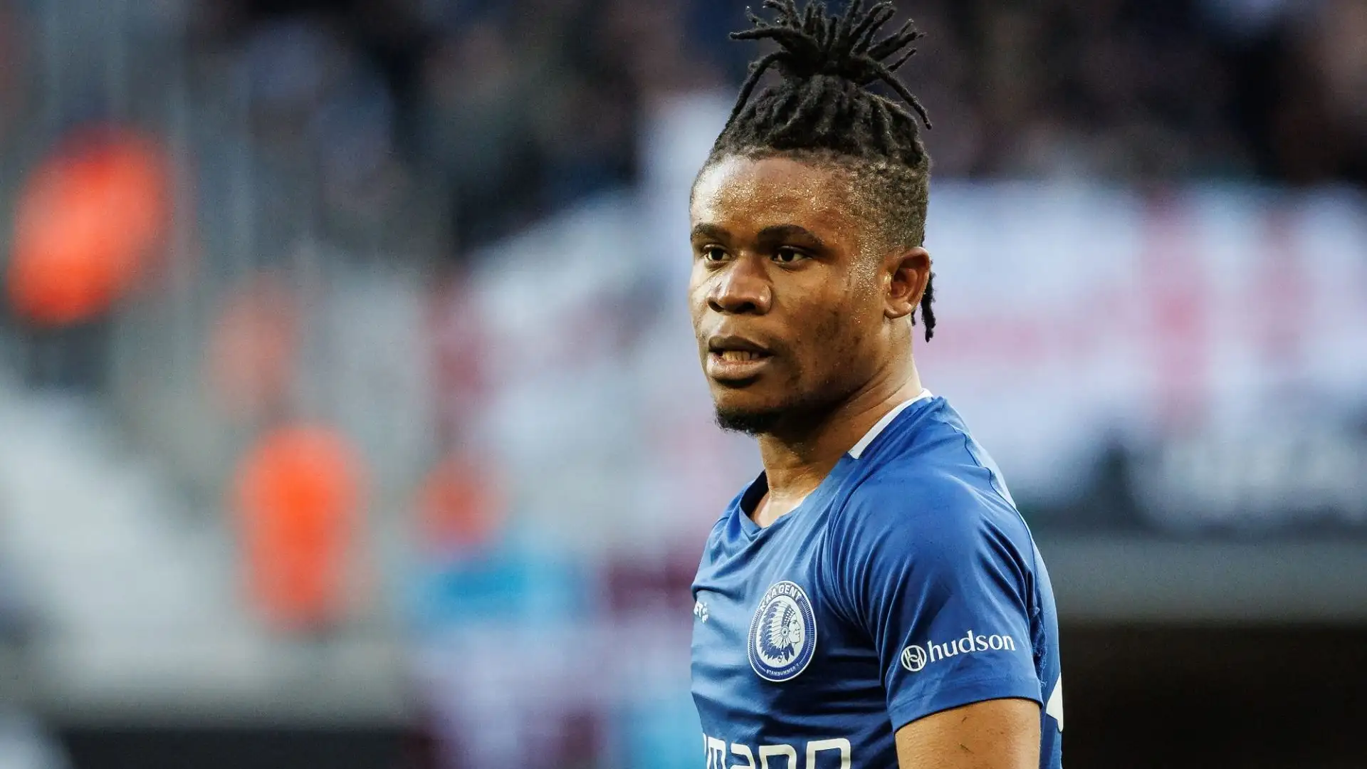 In precedenza, Git Orban ha giocato allo Stabaek, in Norvegia