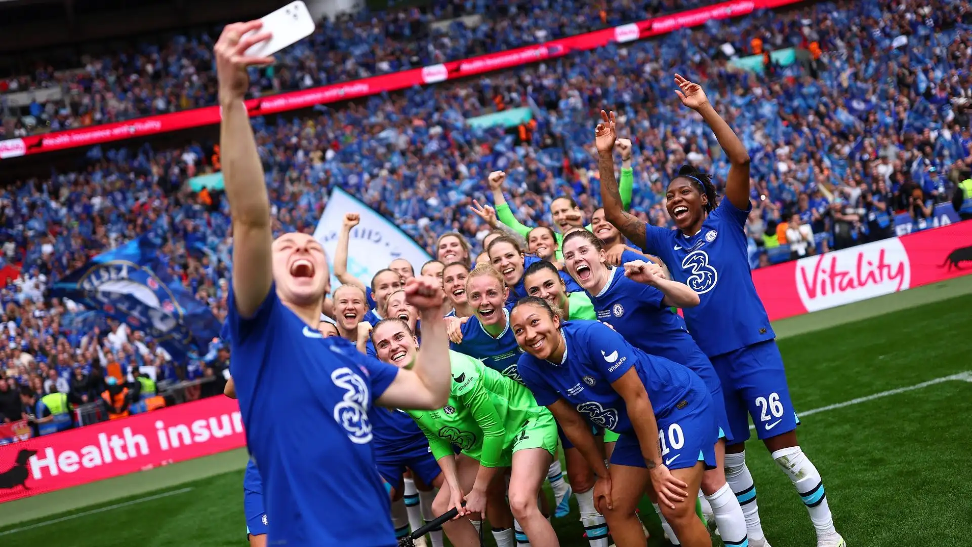 Il Manchester United nonostante gli sforzi non riesce a pareggiare, al triplice fischio gioiscono le Blues
