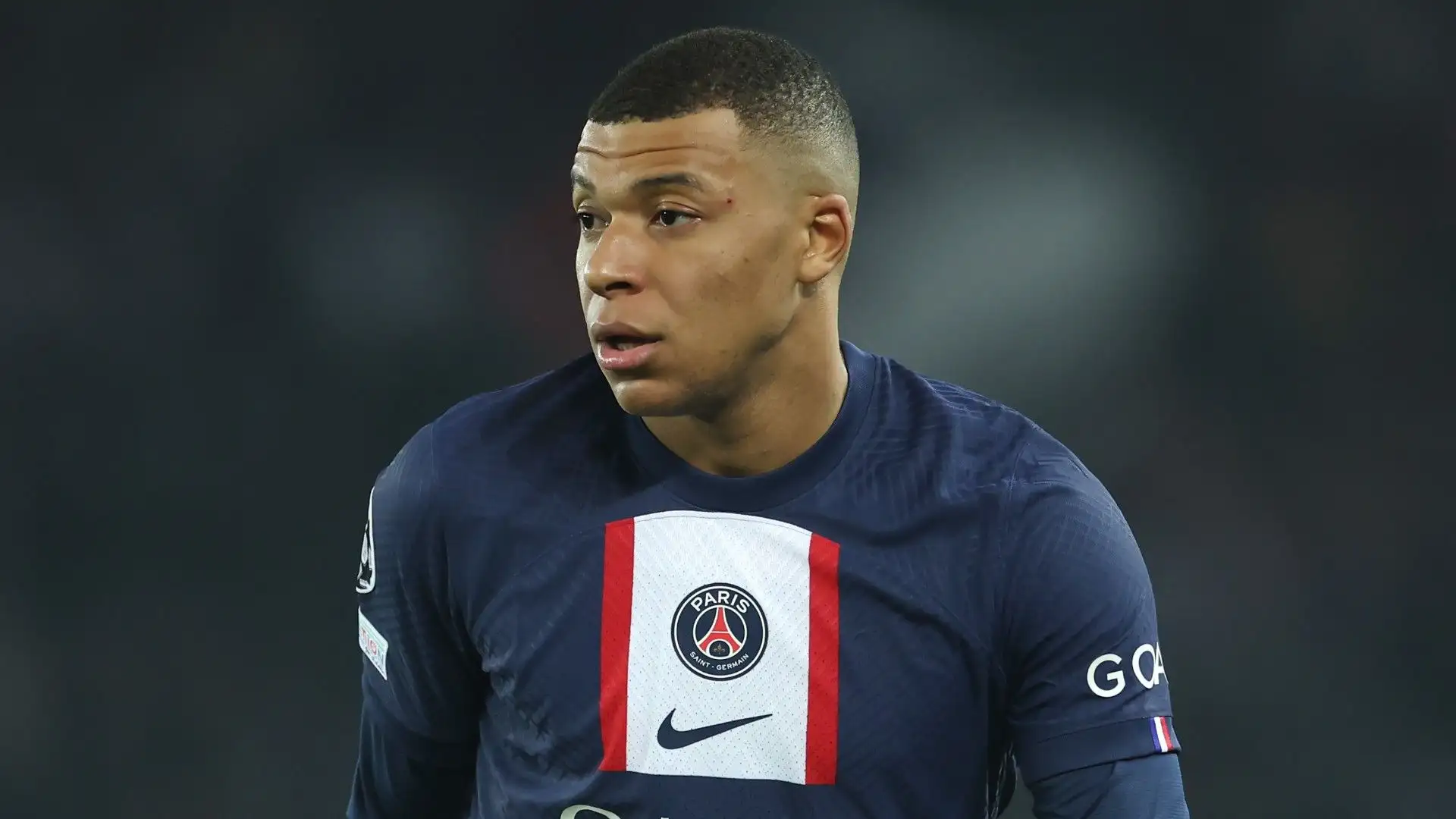 3- Kylian Mbappé - Guadagni totali: 120 milioni di dollari - calcio
