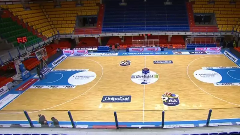 Basket, serie A: due squalifiche pesanti in casa Brindisi