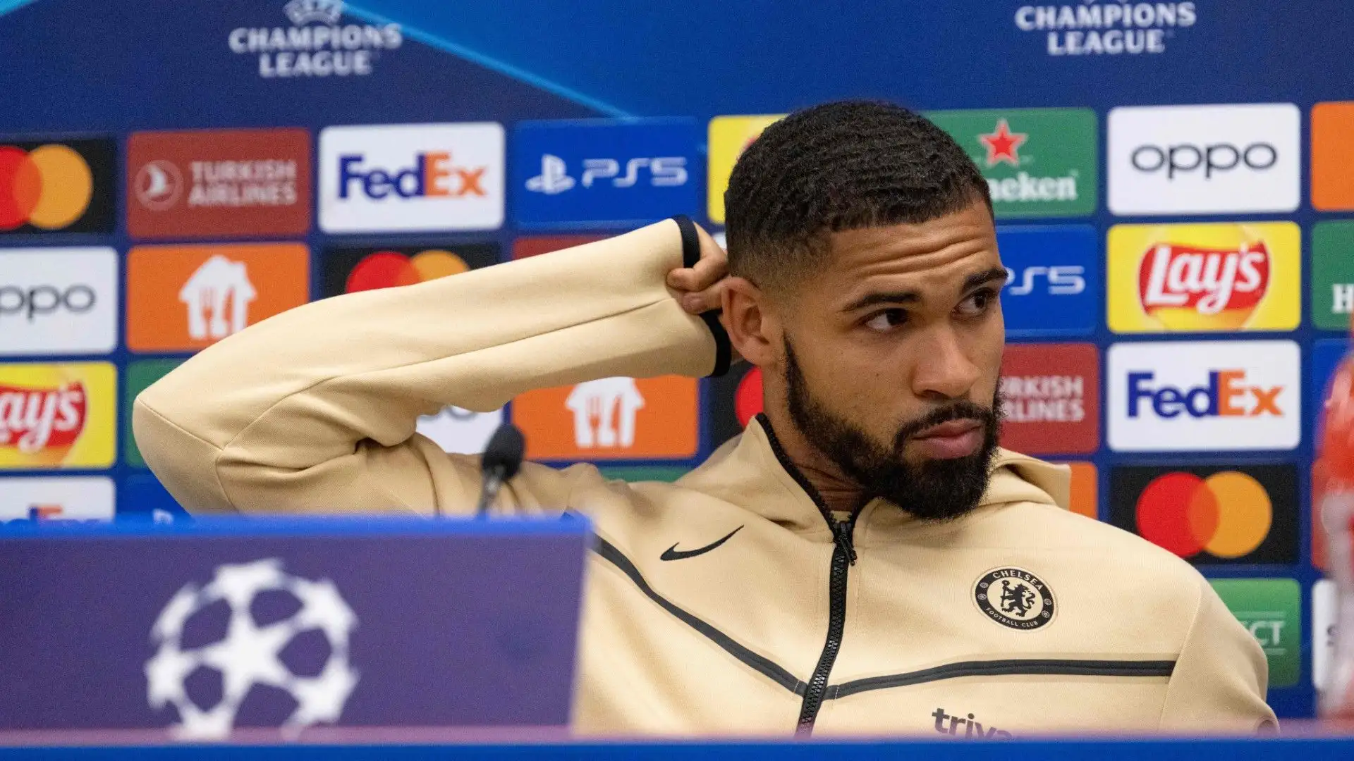 Per Ruben Loftus-Cheek sarebbe la prima esperienza calcistica lontano dall'Inghilterra