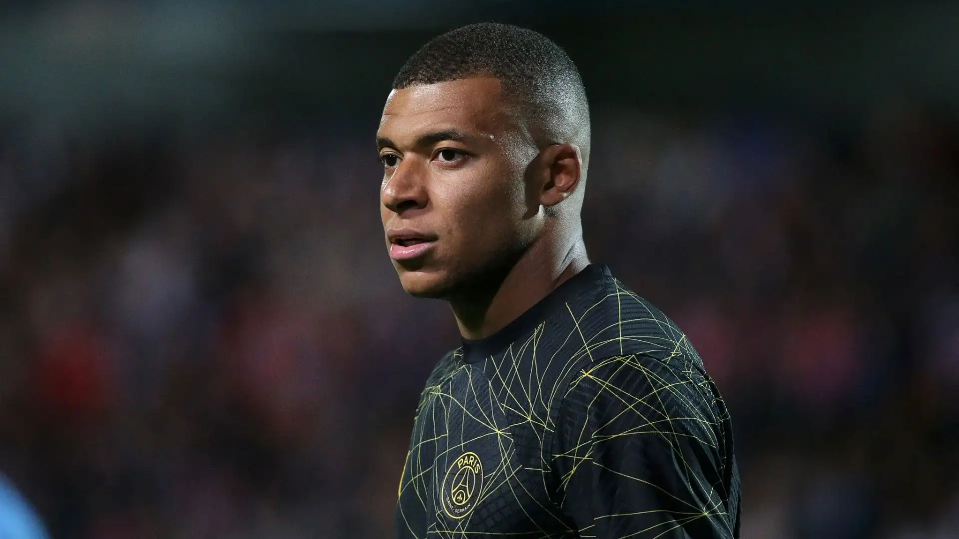 Mbappé rimarrà a Parigi, Leo Messi molto probabilmente tornerà a Barcellona in estate