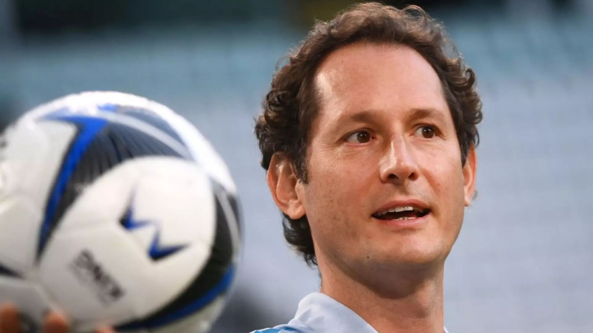 John Elkann carica la Juventus