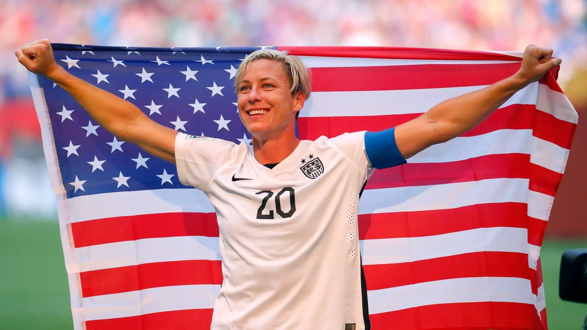 Abby Wambach - ex calciatrice statunitense, Abby si è aggiudicata per quattro volte (2003, 2004, 2007 e 2010) il titolo di miglior calciatrice statunitense
