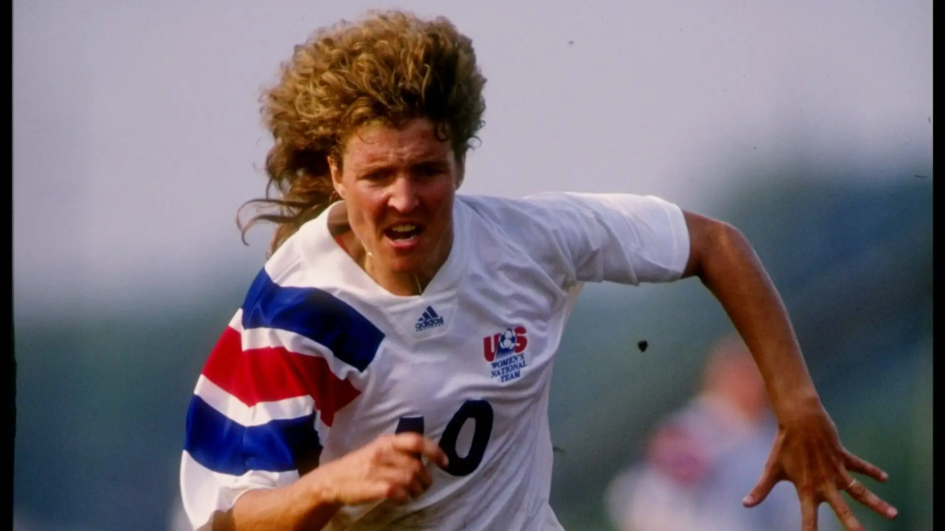 Michelle Akers - ritenuta una delle migliori calciatrici donne della storia, Michelle ha vinto 2 Coppe del Mondo 
