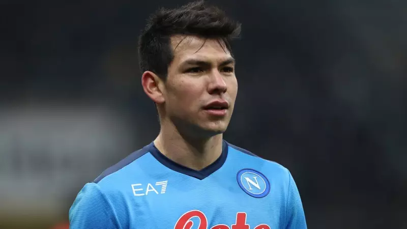 Napoli: finale di stagione a rischio per Hirving Lozano