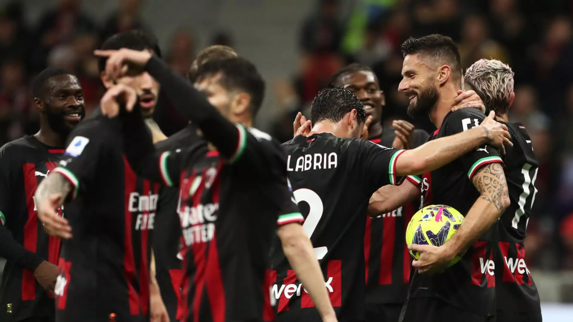 Milan, manita di consolazione per la Champions