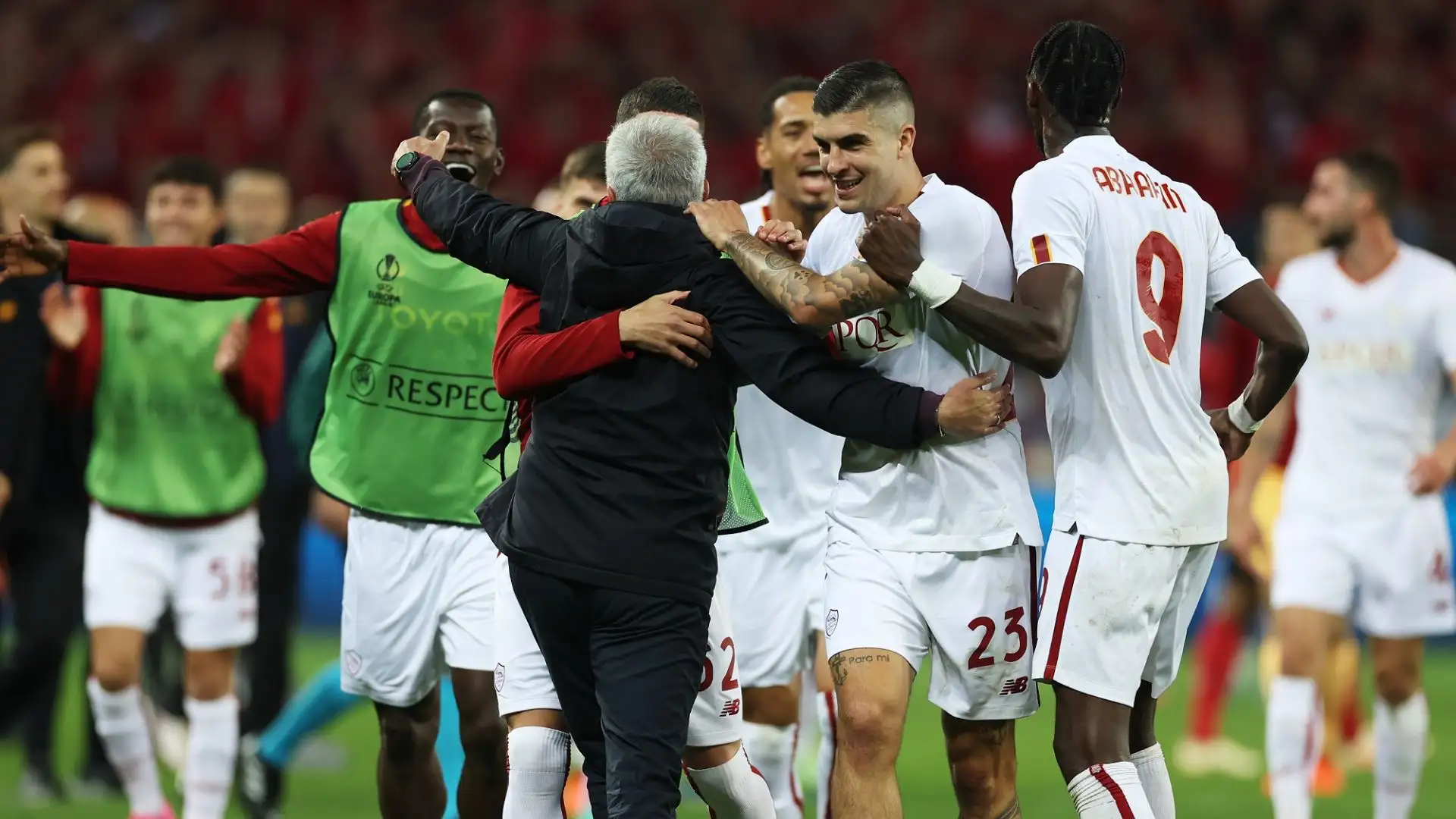 Lo Special One avrebbe anche incontrato l'emiro del Qatar Al Thani