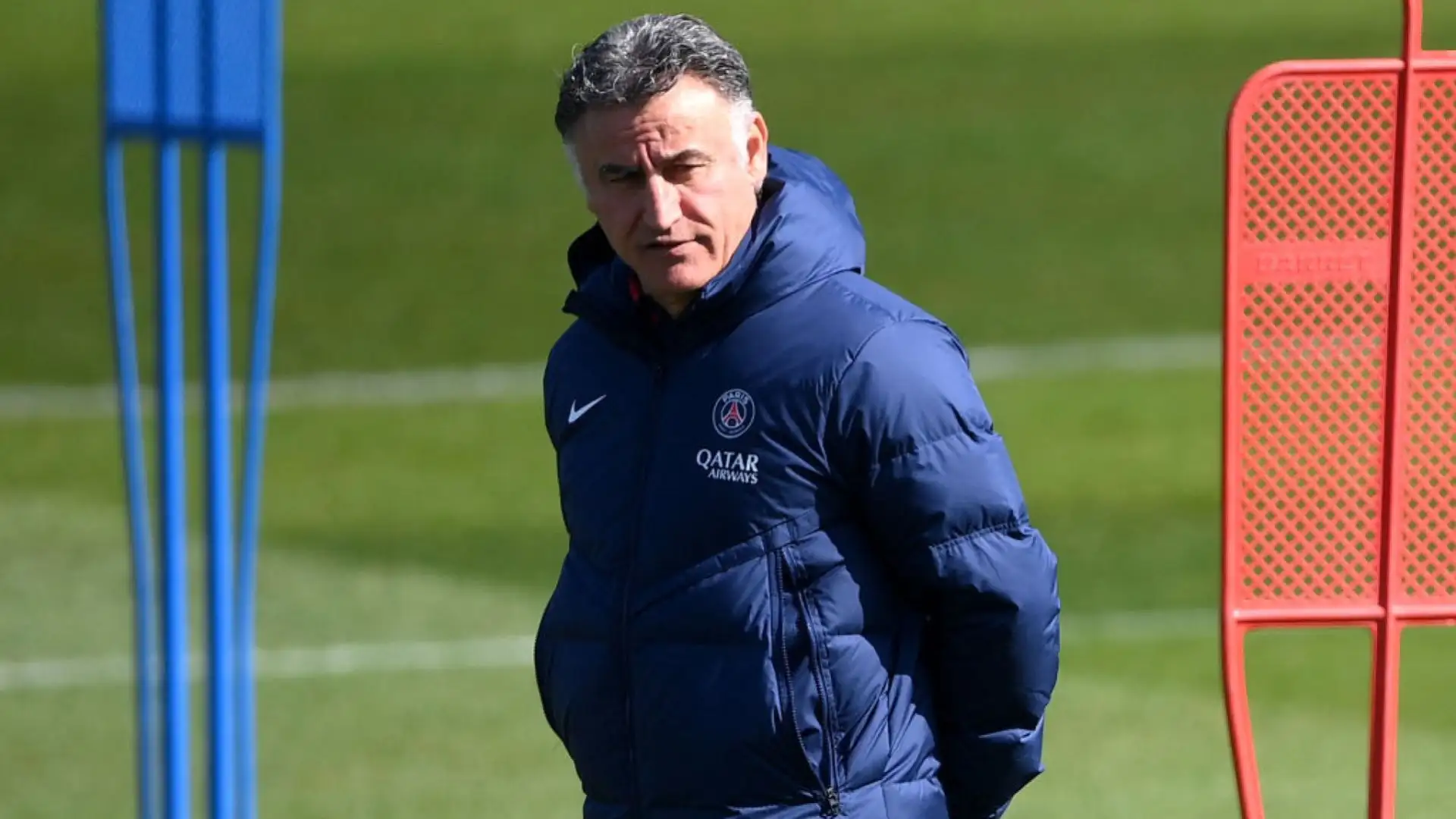 La probabile vittoria del campionato non basterà all'ex Lille per salvare la panchina