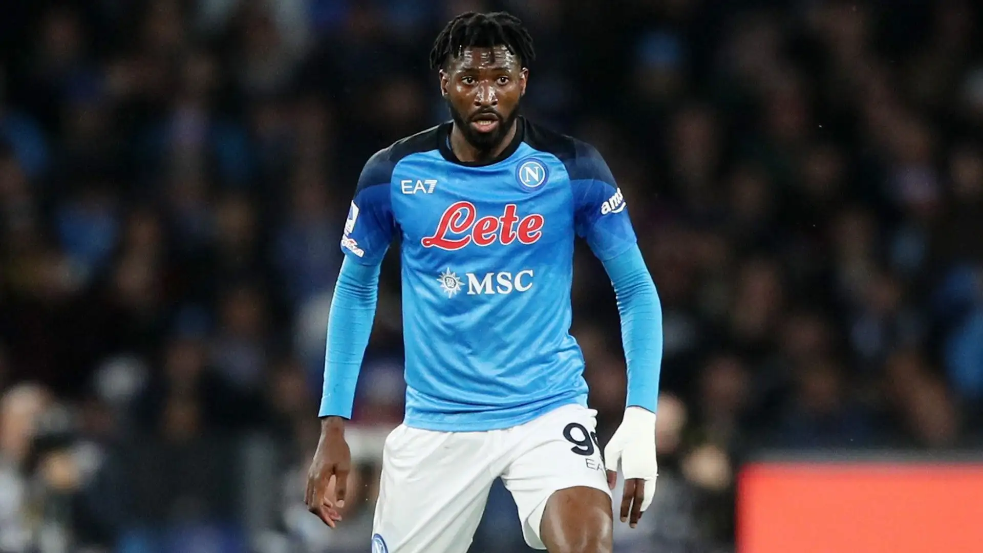 Frank Anguissa, centrocampista, 40 milioni di euro
