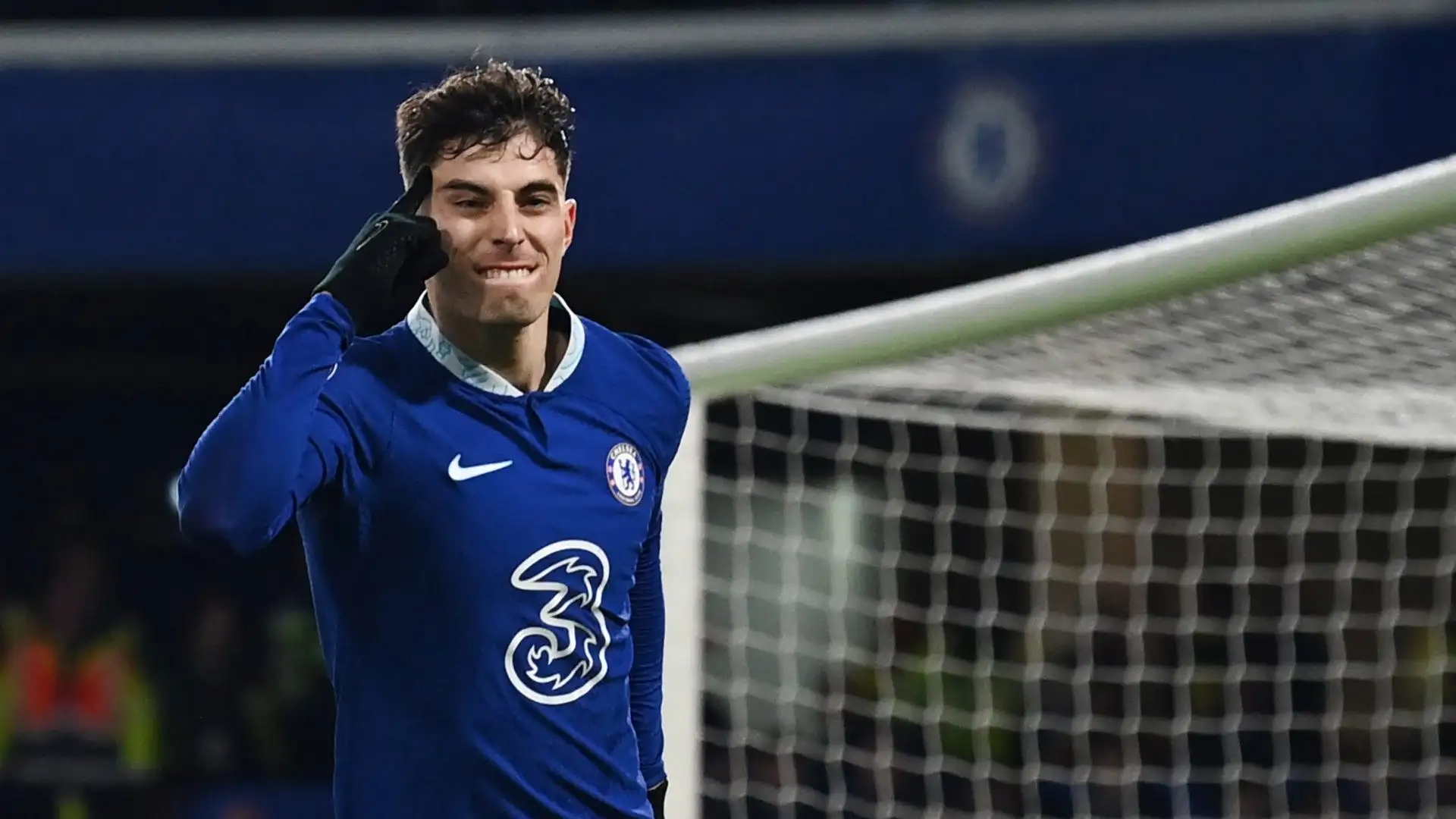 Kai Havertz - La sua vendita non è tra le priorità del Chelsea ma se dovesse arrivare un'offerta da almeno 50 milioni di sterline potrebbe salutare i compagni
