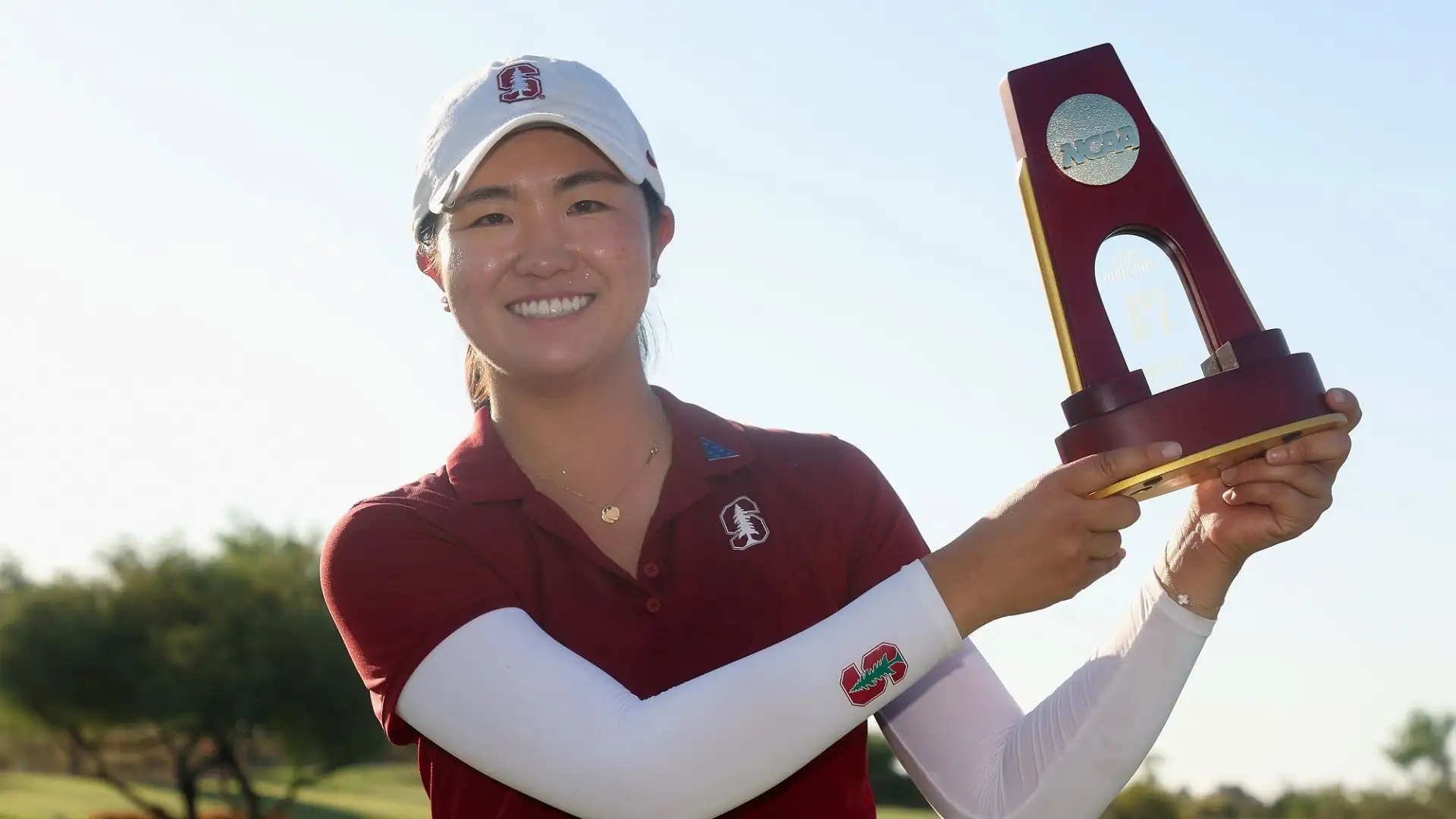 Nata il 24 maggio 2023, Zhang è stata la prima giocatrice femminile a vincere due titoli individuali NCAA 