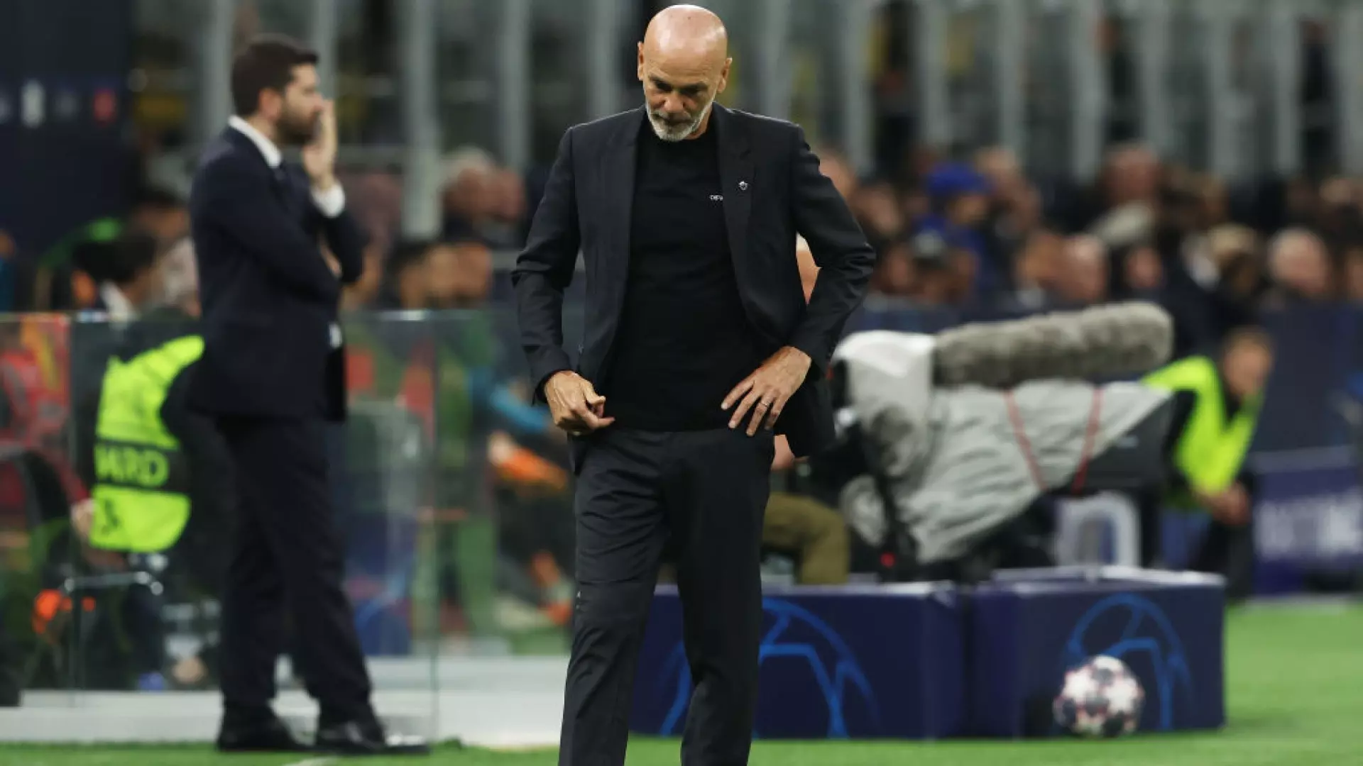 Milan, Stefano Pioli nei guai: una via per restare