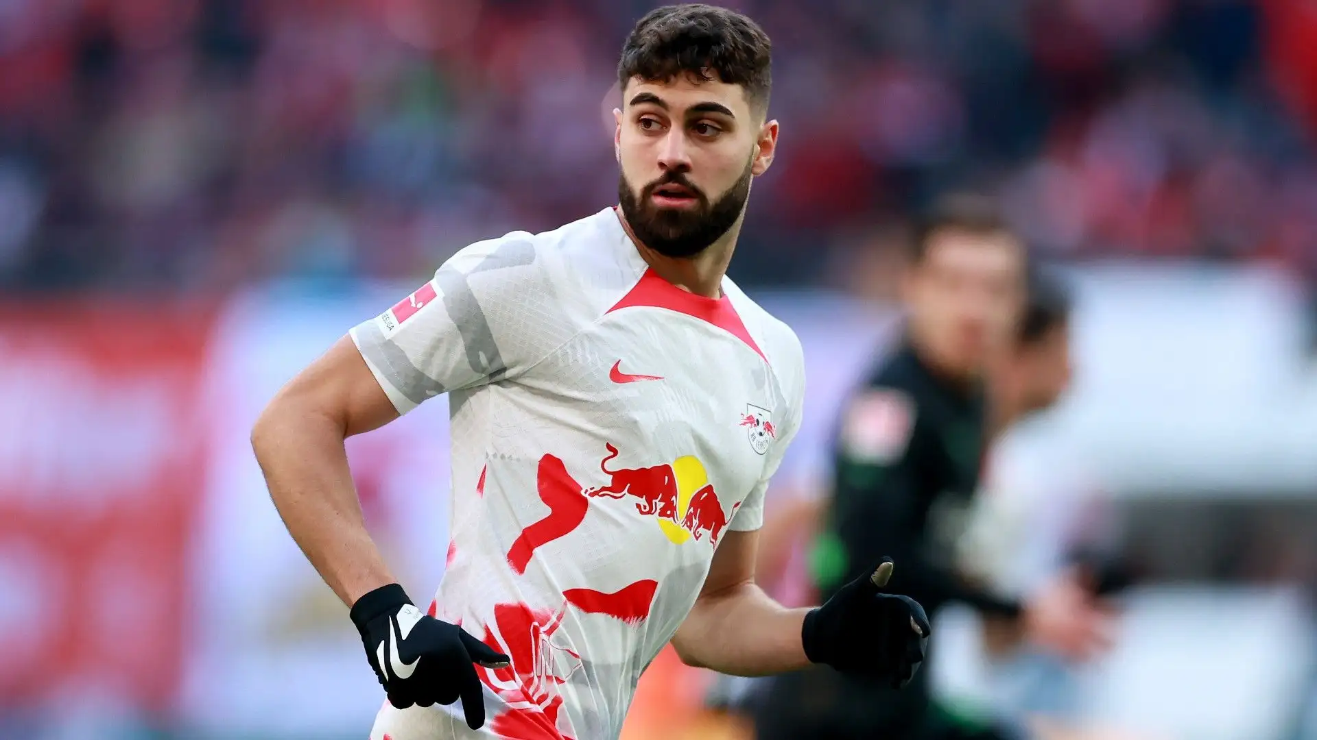 Il difensore del Lipsia piace moltissimo al Manchester City