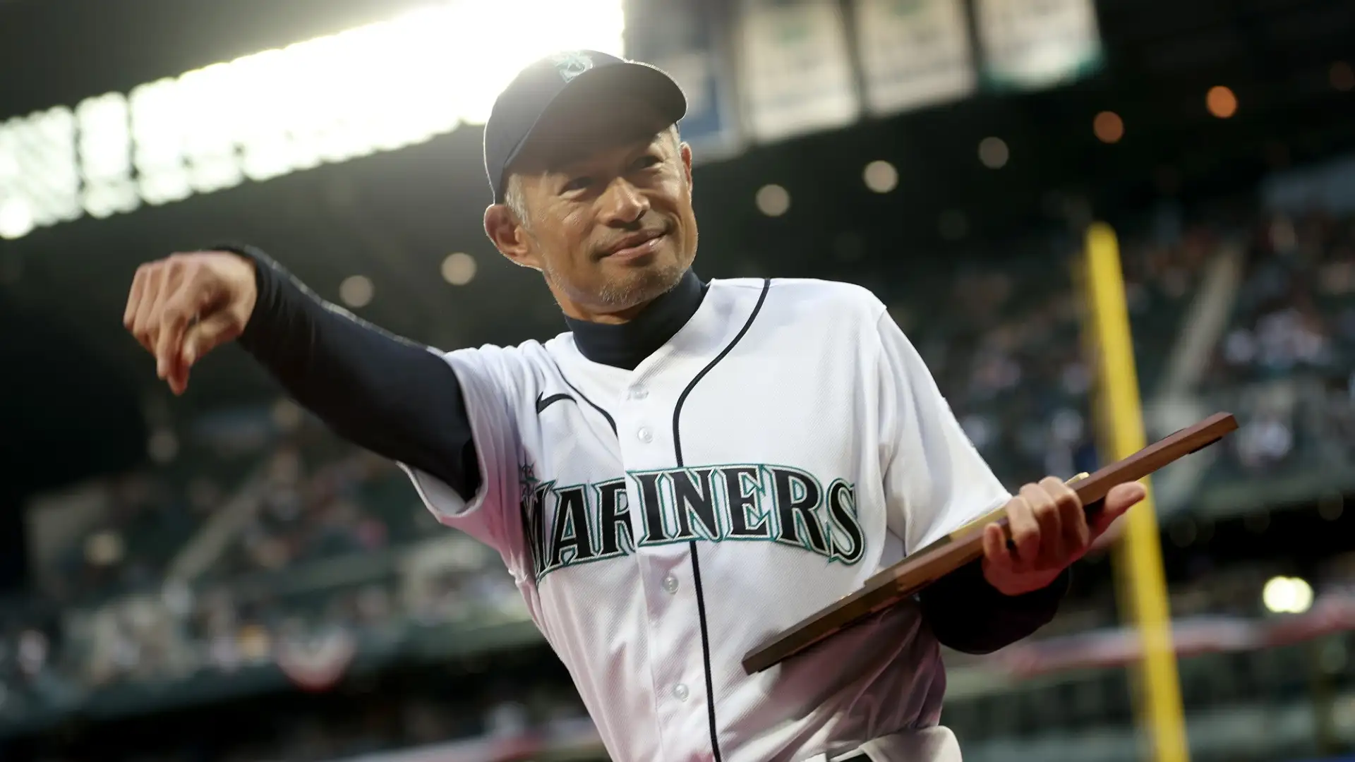 Suzuki Ichiro (Baseball): nato il 22 ottobre 1973. Tra i più grandi giocatori di baseball di sempre, 17 volte All-Star