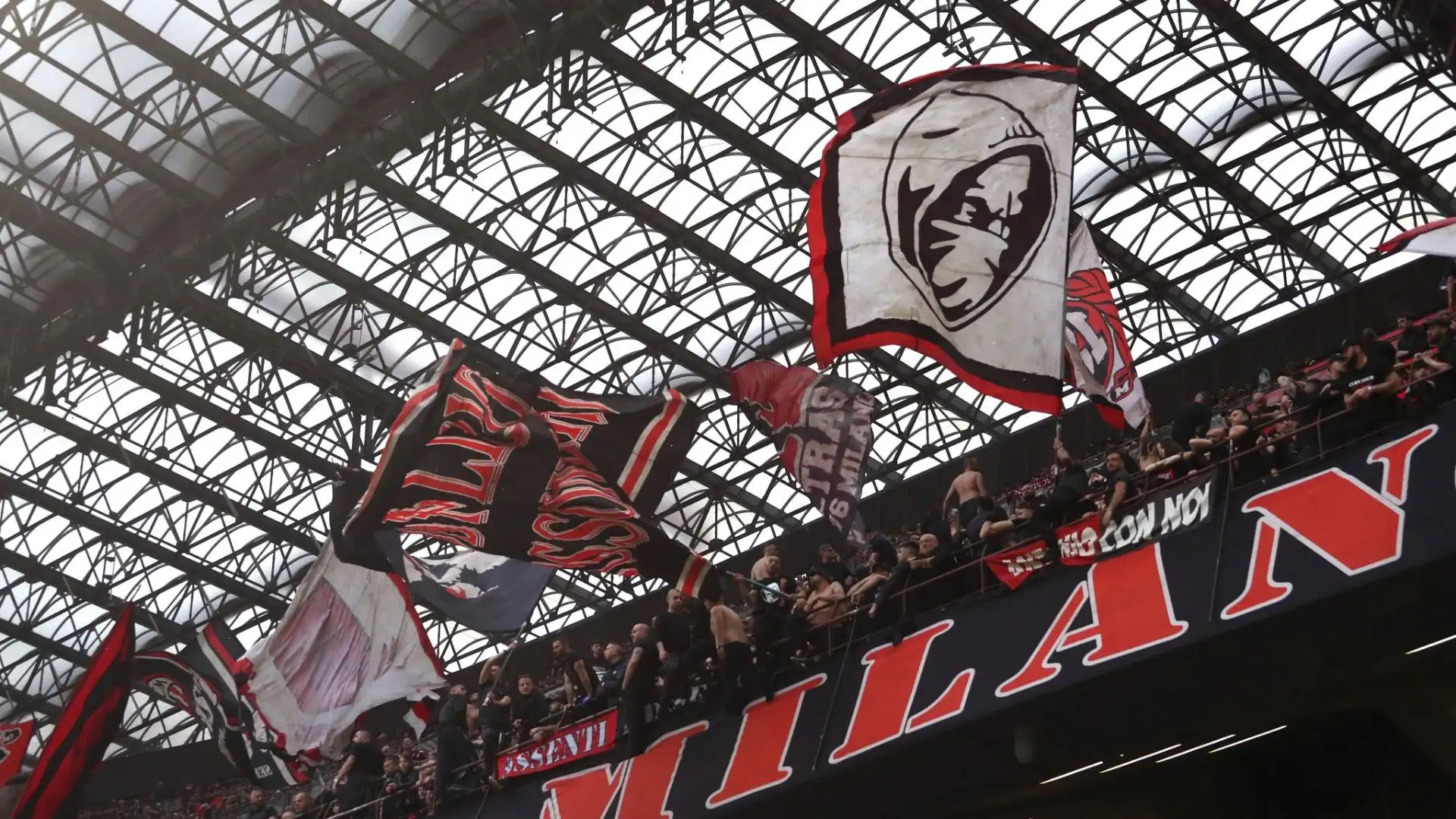La sfida tra Juventus e Milan è in programma il 28 maggio