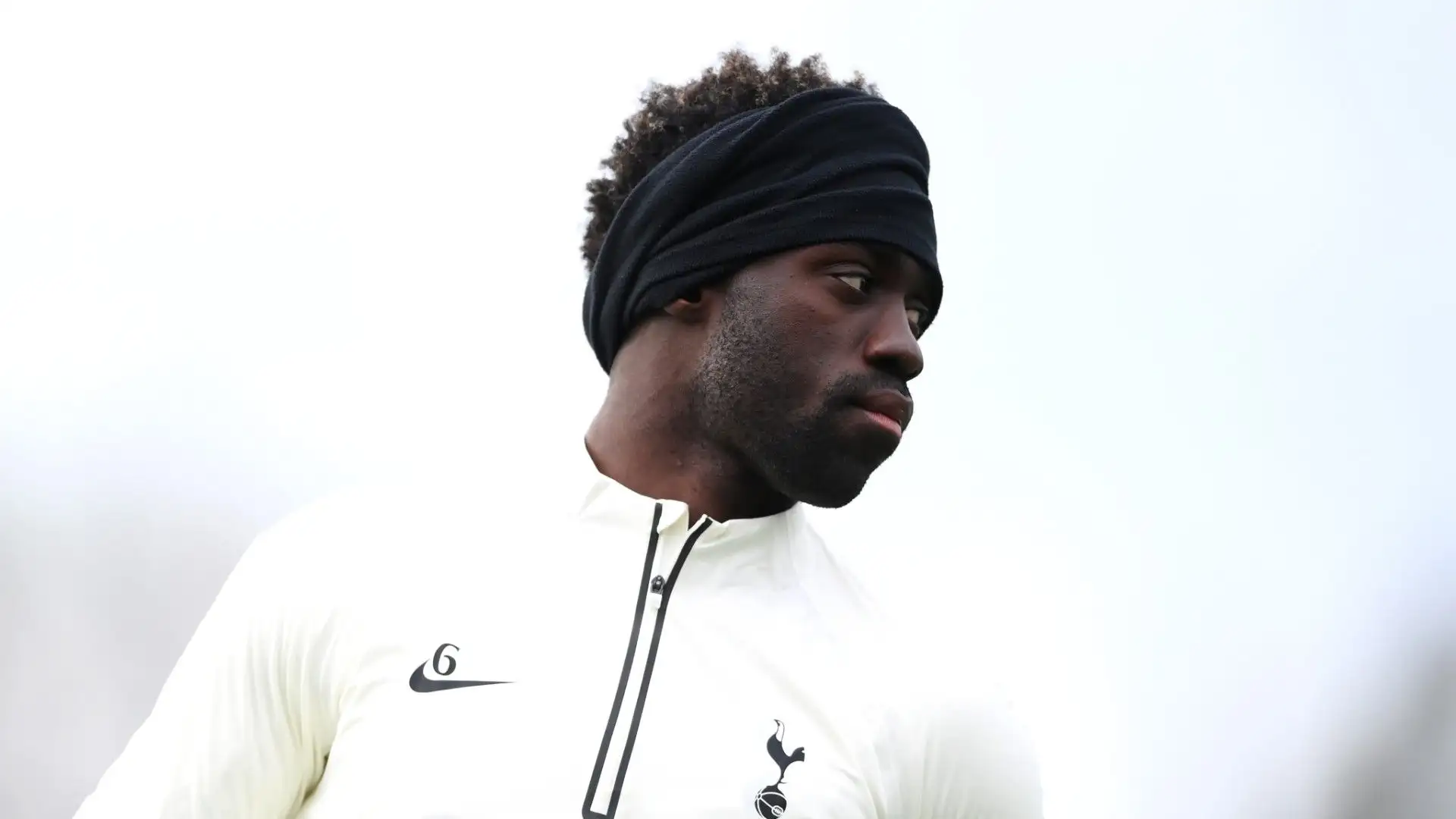 Davinson Sánchez: non rientra nei piani del Tottenham. Il club lo metterà sul mercato
