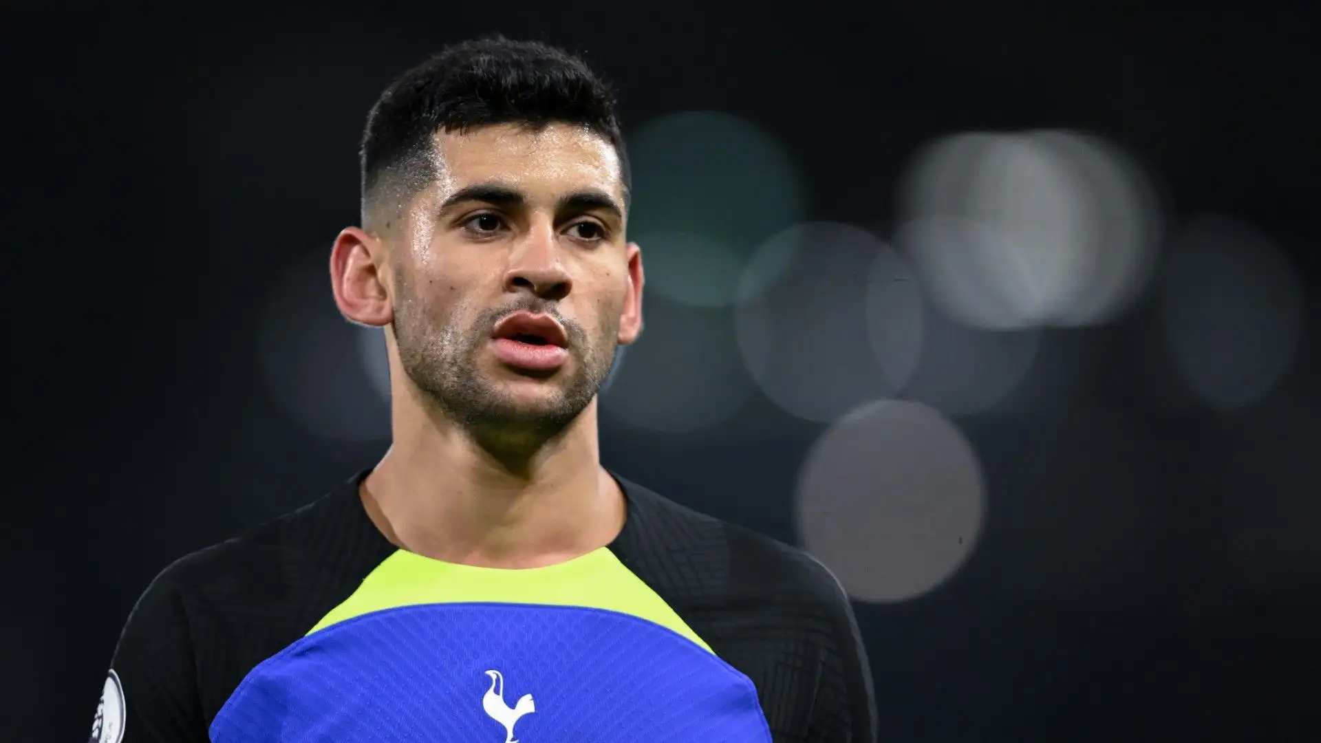 Cristian Romero: il club inglese vorrebbe trattenere il difensore. Andrà via solo se dovessero arrivare offerte molto alte
