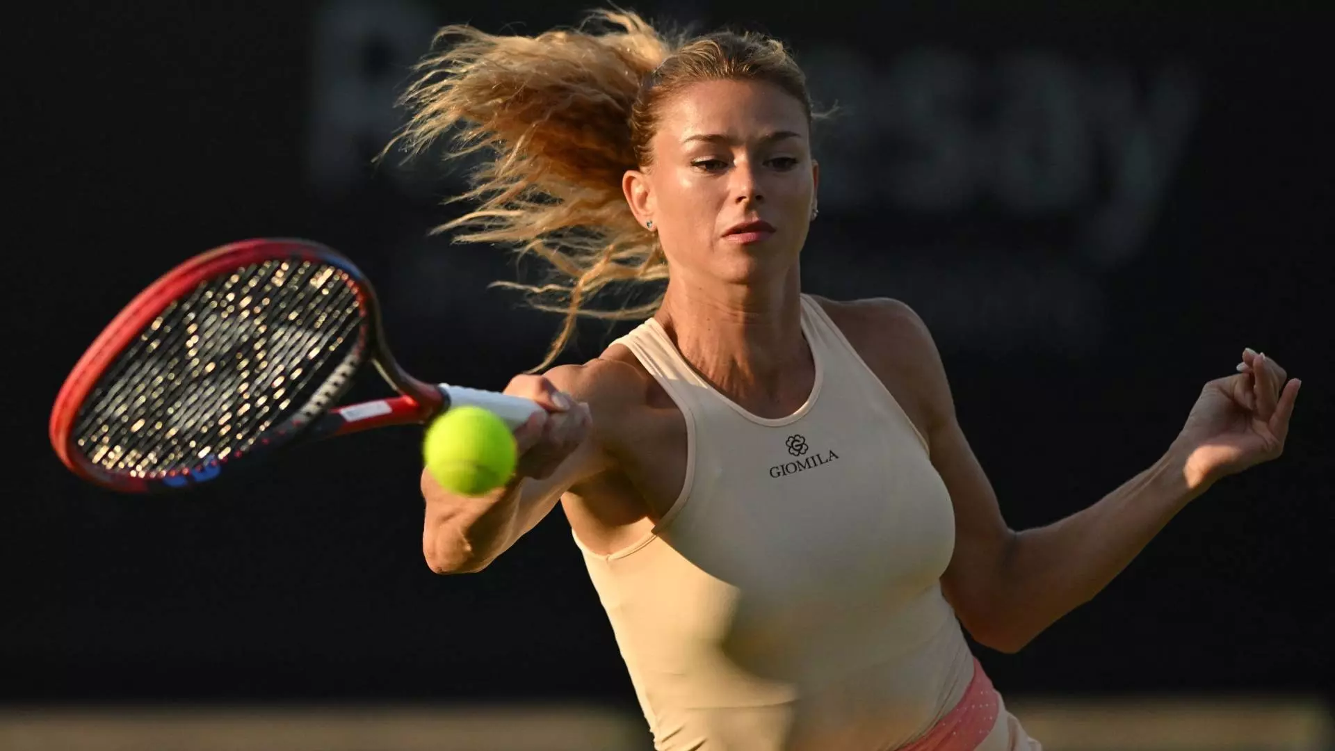 Camila Giorgi vola in semifinale ad Eastbourne: Ostapenko ko dopo un set