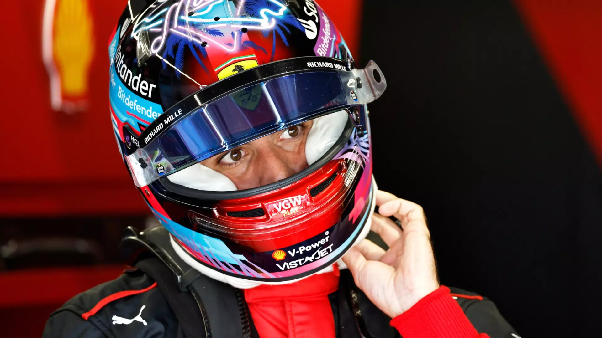 Ferrari, Leclerc piange, Sainz gode: “Sono stato molto bravo”