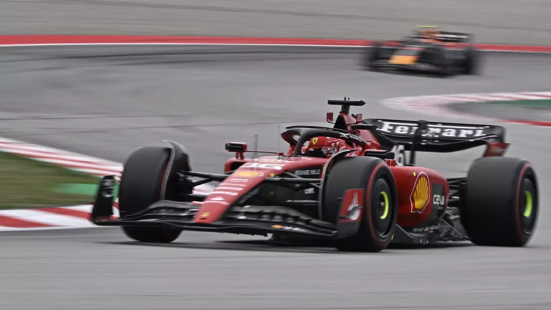 F1, GP Spagna: la Ferrari di Charles Leclerc parte dai box
