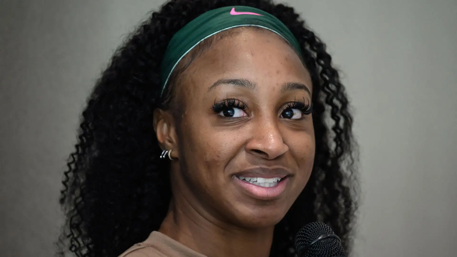 Jasmine Camacho-Quinn è una fuoriclasse della corsa a ostacoli